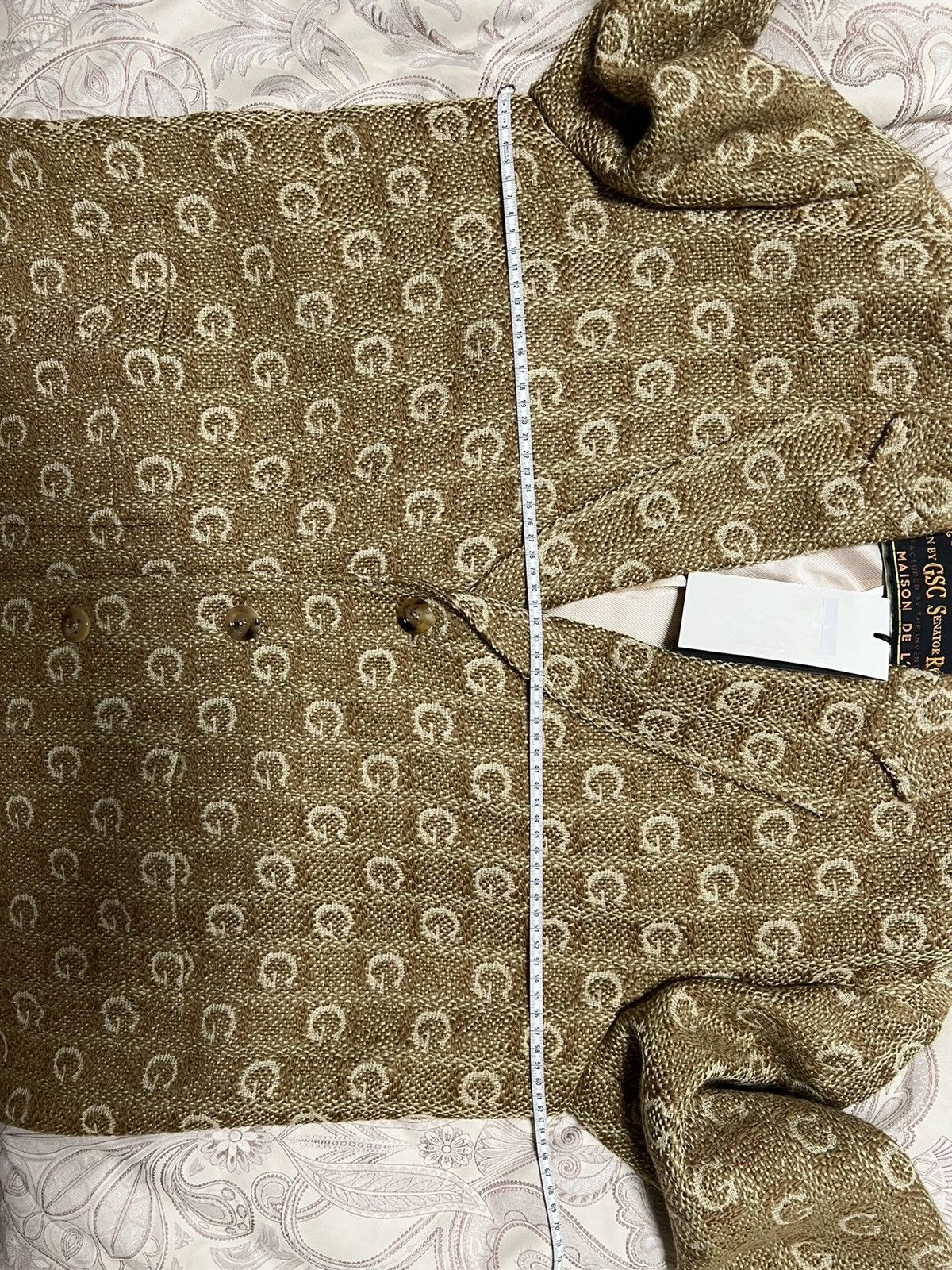 Gucci Gucci FW19 Textured G Wool coat with label Size US M / EU 48-50 / 2 - 22 Thumbnail