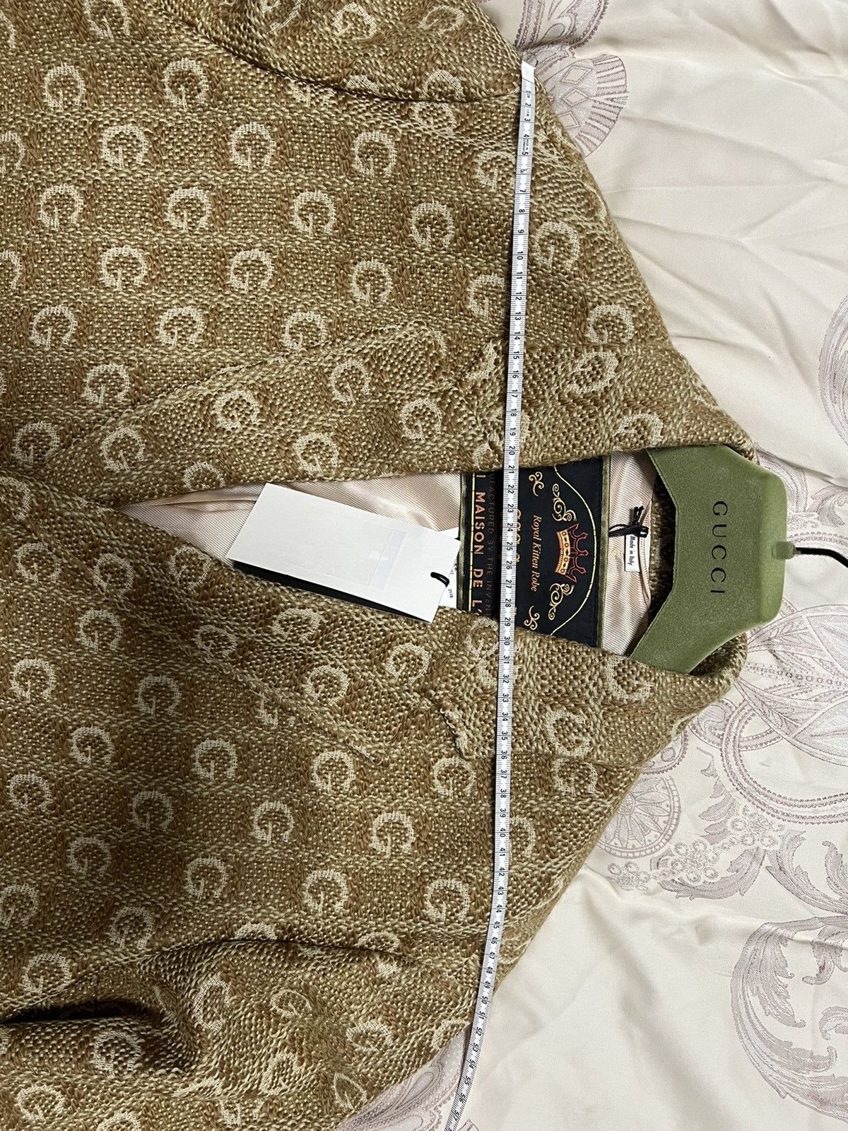 Gucci Gucci FW19 Textured G Wool coat with label Size US M / EU 48-50 / 2 - 21 Thumbnail