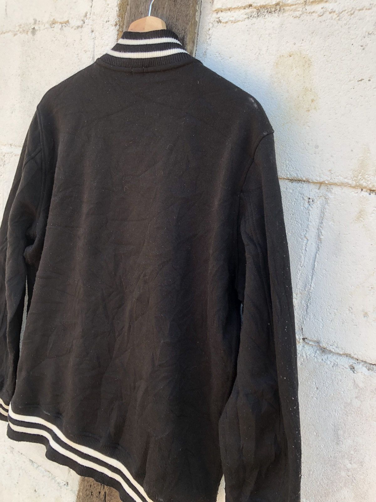 Uniqlo Uniqlo Varsity Jacket Mongoose Garage Size US L / EU 52-54 / 3 - 6 Thumbnail