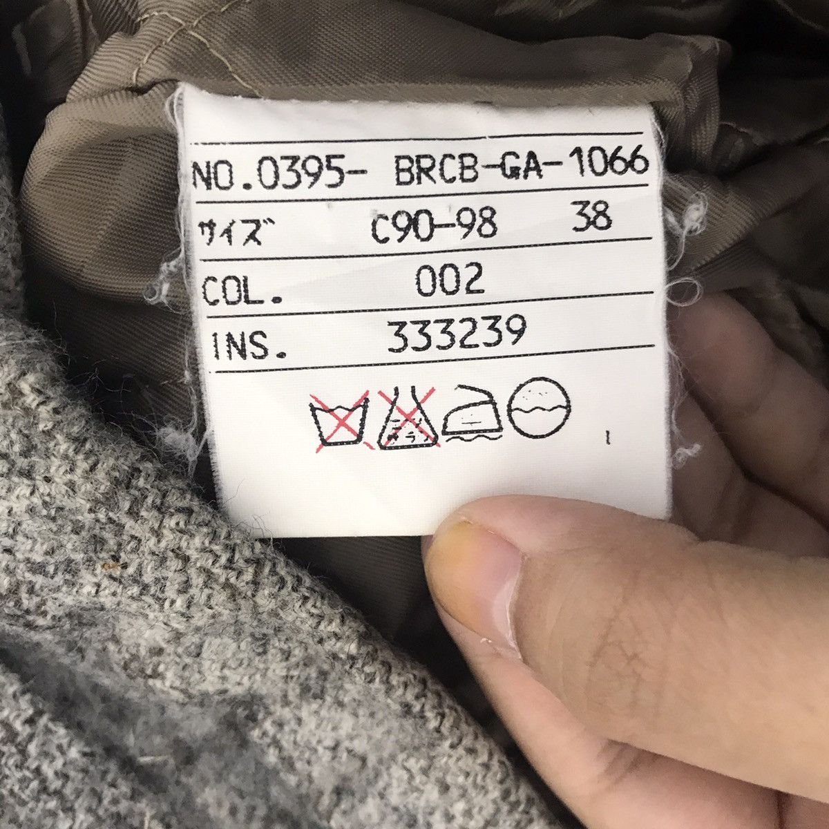 Calvin Klein Vintage 90s CALVIN KLEIN CK Grey Check Button Up Coat Size US S / EU 44-46 / 1 - 5 Thumbnail