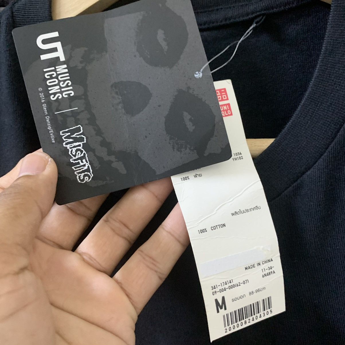 Band Tees × Misfits × Uniqlo MISFITS x UNIQLO HORROR PUNK! Size US M / EU 48-50 / 2 - 5 Thumbnail