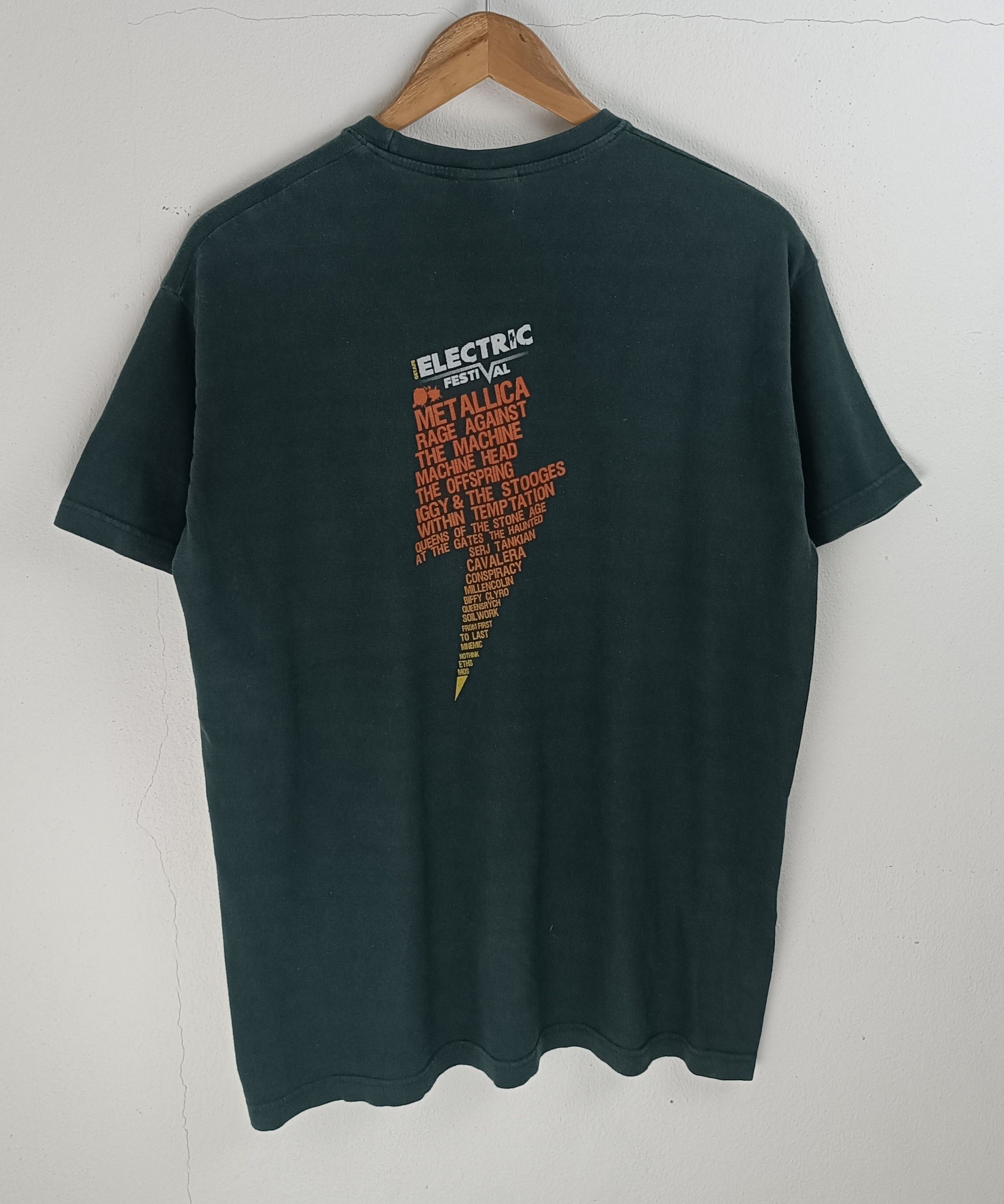 Band Tees VINTAGE '08 ELECTRIC FESTIVAL (metalicca offspring rage) Size US L / EU 52-54 / 3 - 4 Thumbnail