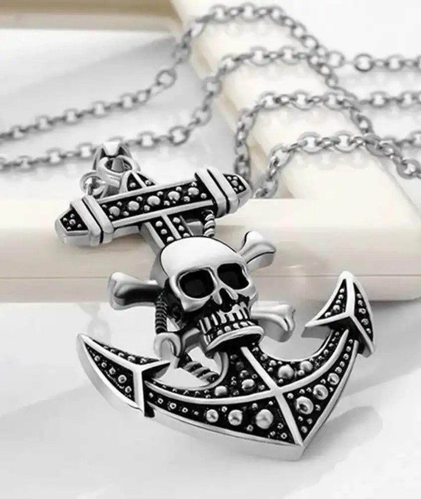 Jewelry Pirate Skull Necklace Size ONE SIZE - 4 Thumbnail