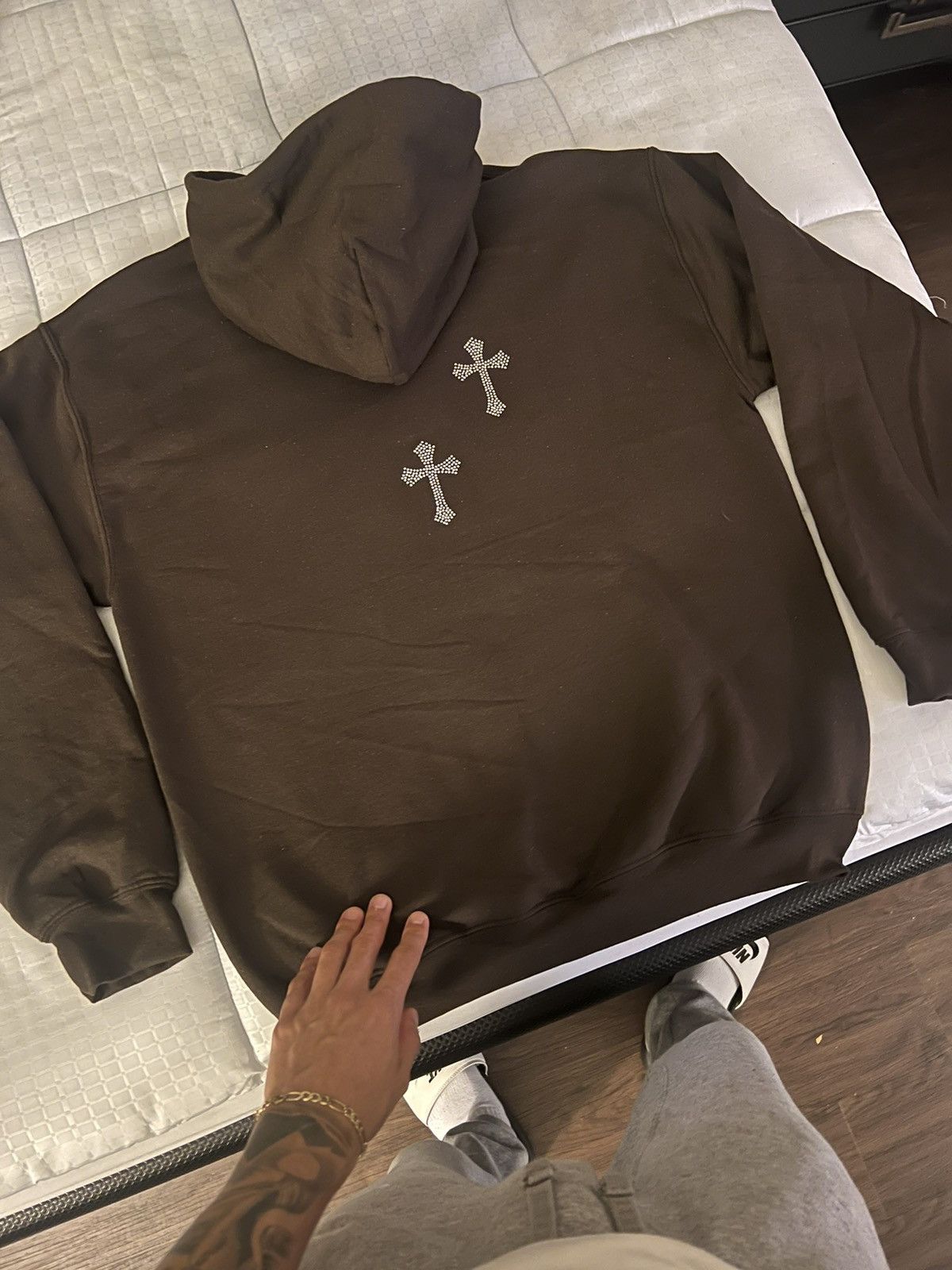 Other Rhinestones Cross Vintage Hoodie Size US XL / EU 56 / 4 - 9 Thumbnail