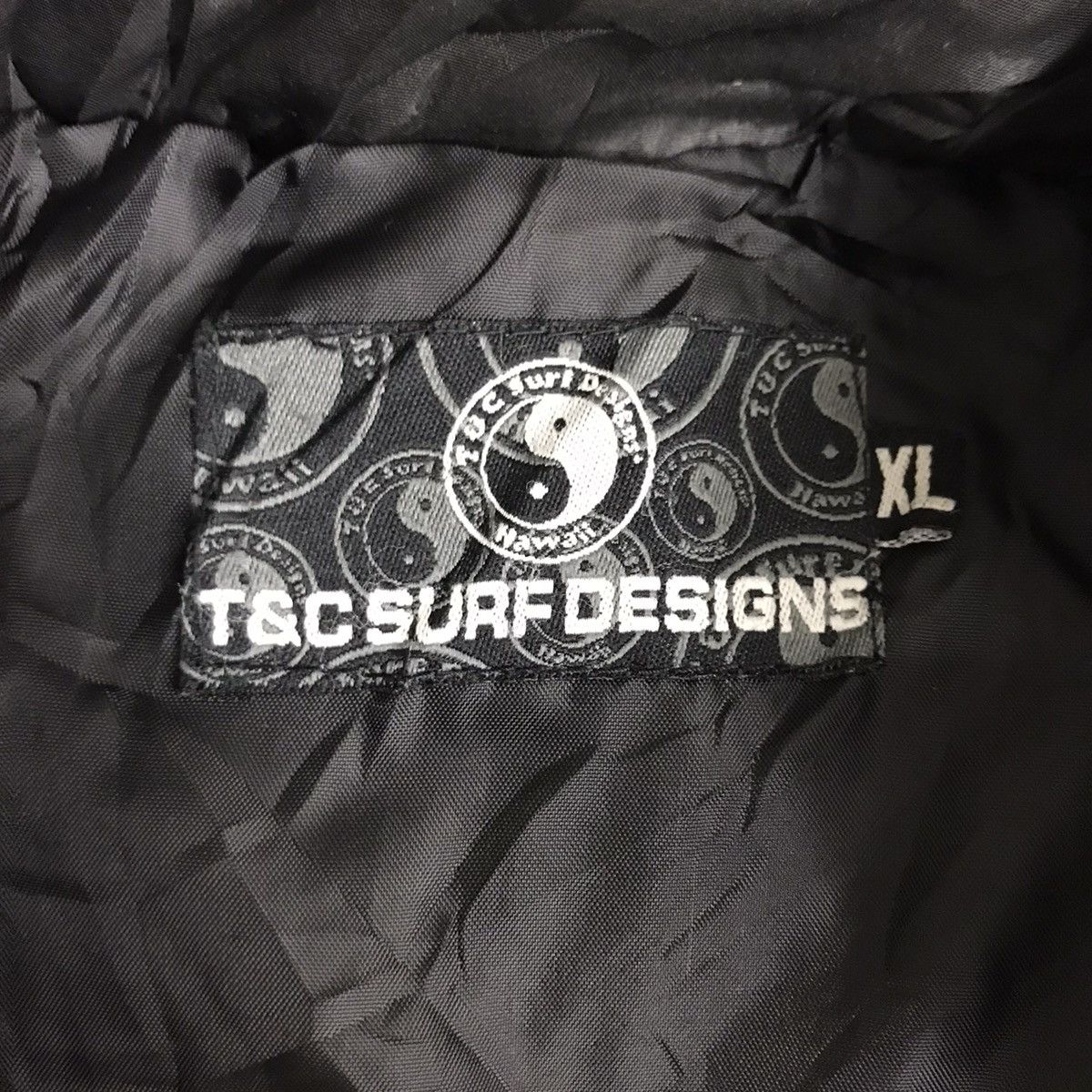 Vintage T&C Surf Design Hawaii Small Logo Embroidered Puffer Jacket Size US XL / EU 56 / 4 - 4 Thumbnail
