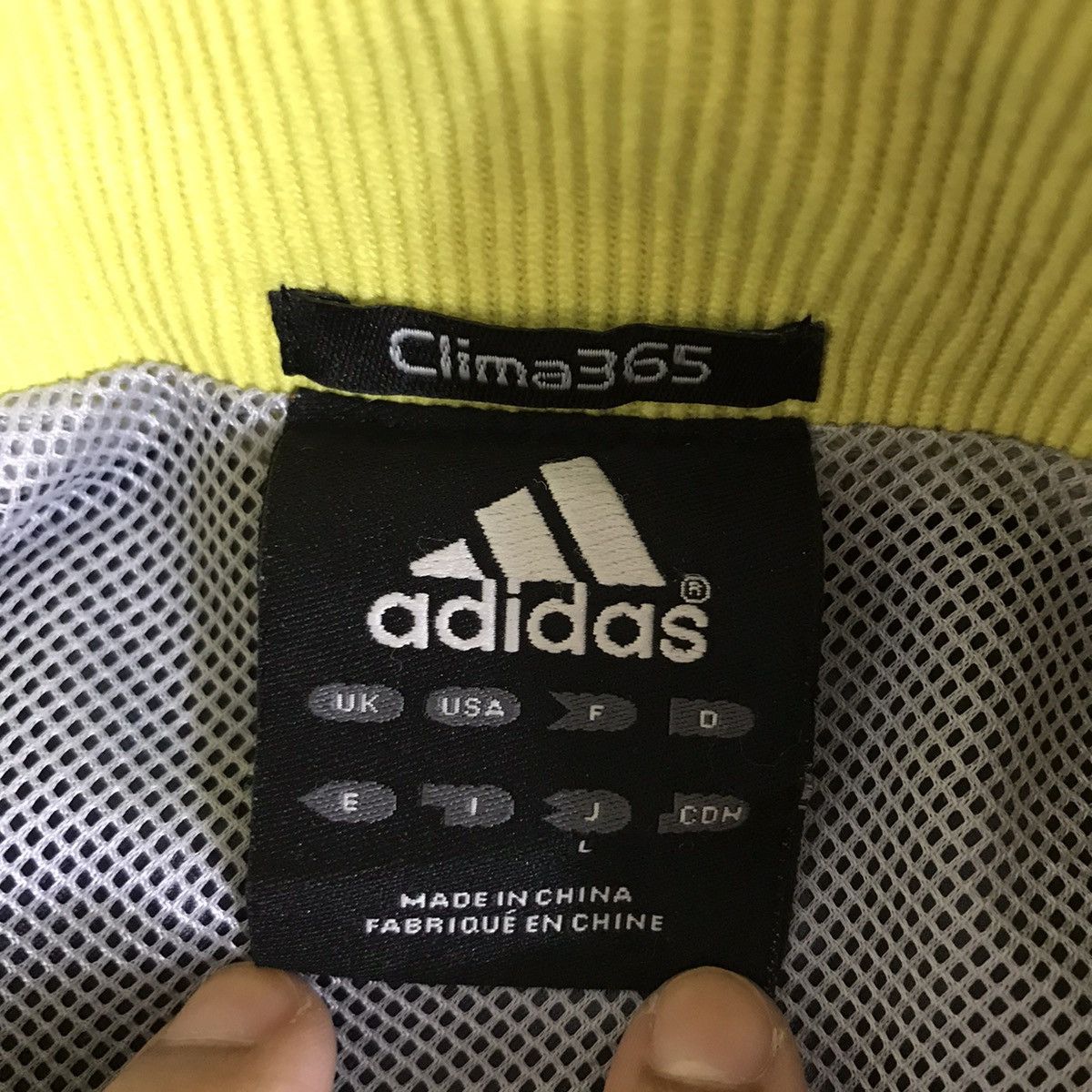 Adidas ADIDAS EQUIPMENT 3 Stripes Side Tape Bomber Jacket Size US L / EU 52-54 / 3 - 7 Thumbnail