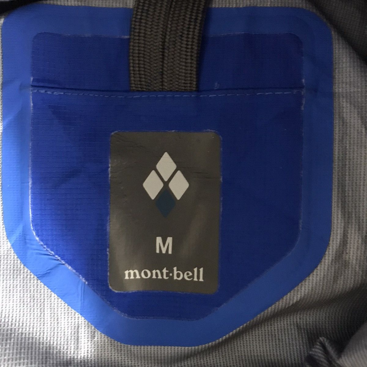 Montbell MONT-BELL Outdoor Sailing Skiing Zipper Hooded Jacket Size US M / EU 48-50 / 2 - 5 Thumbnail