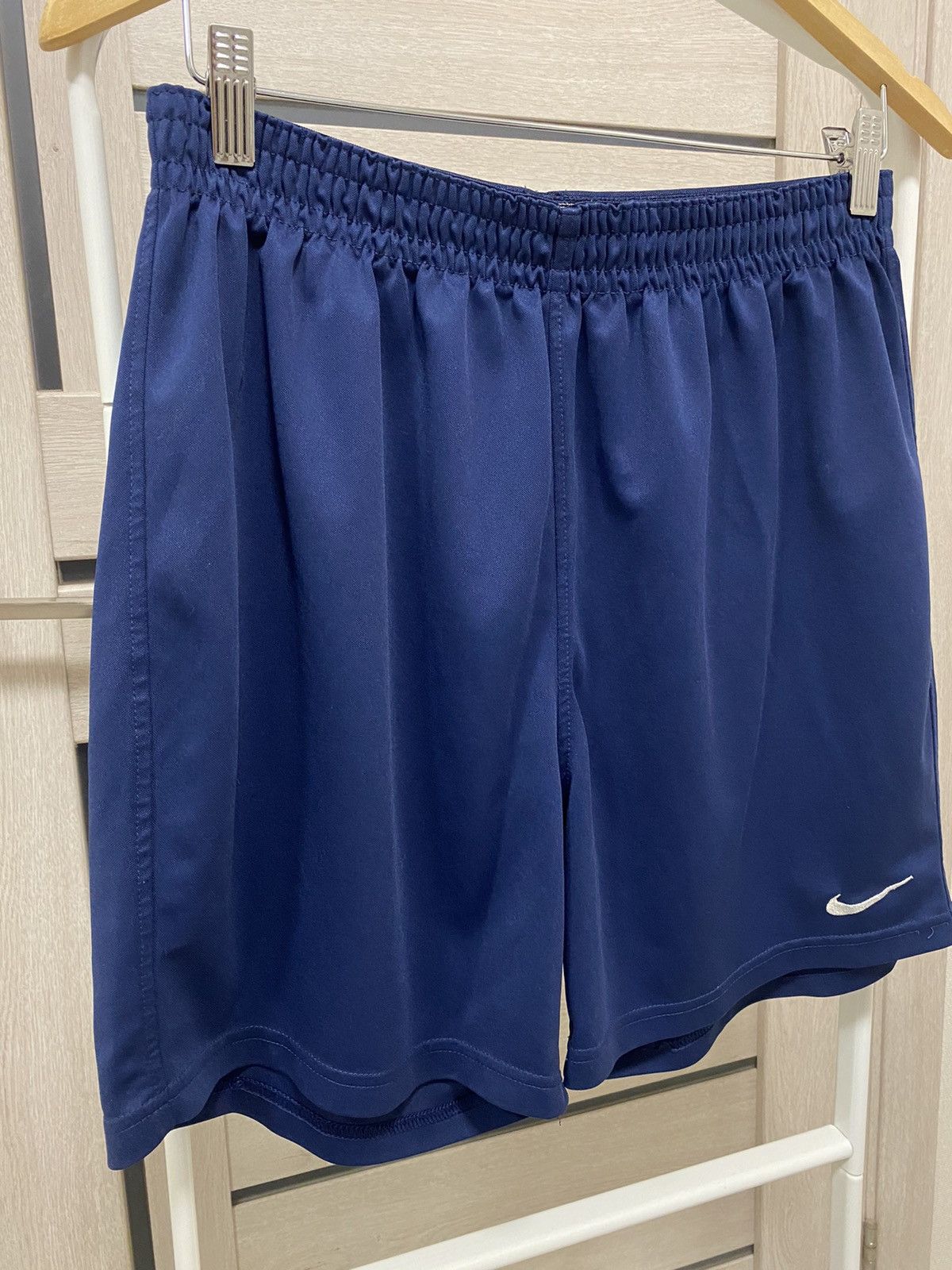 Nike × Vintage Nike Vintage Swoosh Navy Soccer Men’s Shorts Size US 32 / EU 48 - 2 Thumbnail