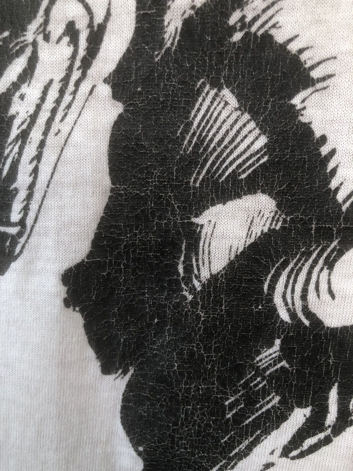 Vintage Vintage 1991 CLIVE BARKER Artwork BOY and The DRAGON Tee Size US L / EU 52-54 / 3 - 5 Thumbnail