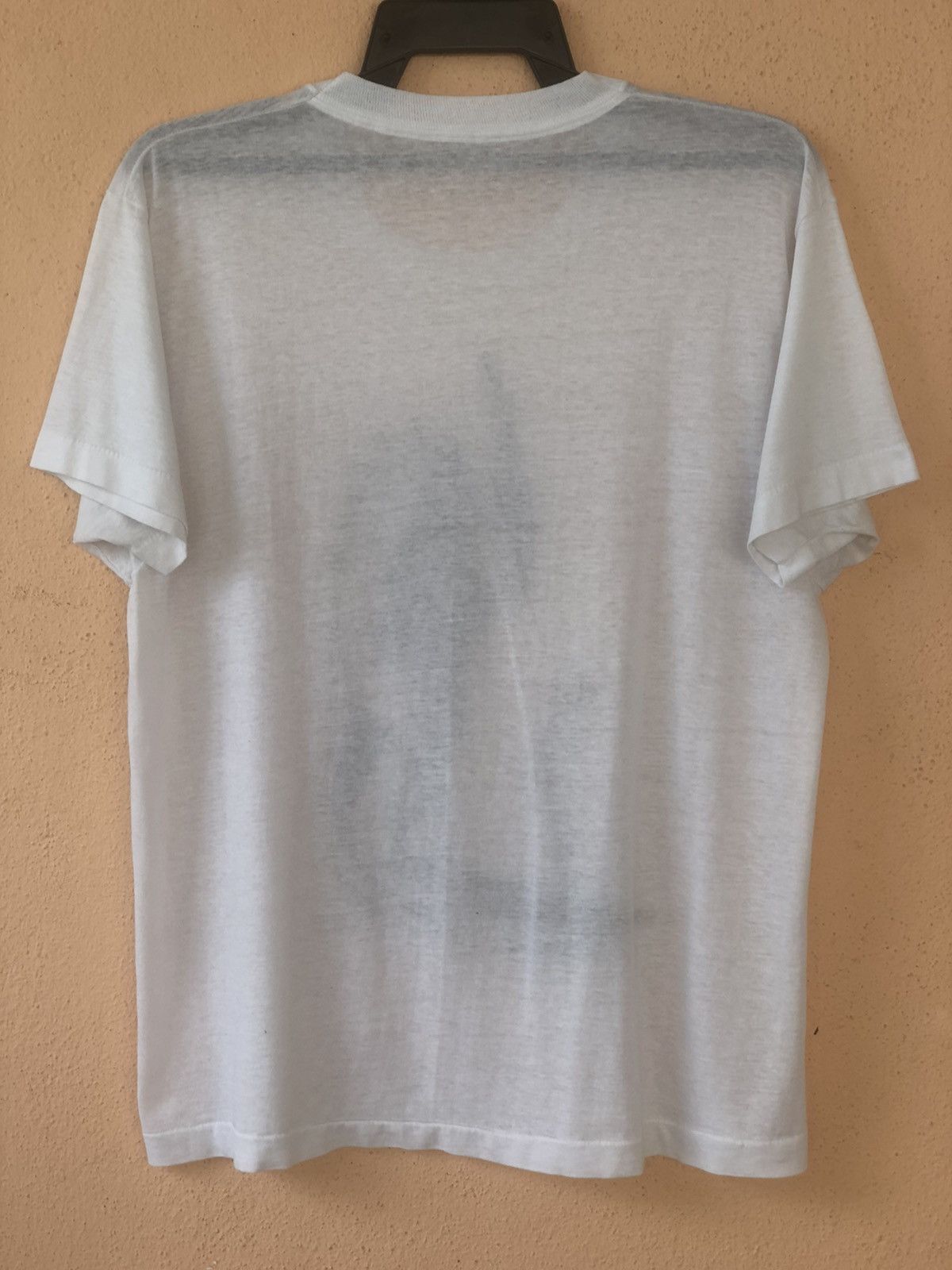Vintage Vintage 1991 CLIVE BARKER Artwork BOY and The DRAGON Tee Size US L / EU 52-54 / 3 - 9 Thumbnail