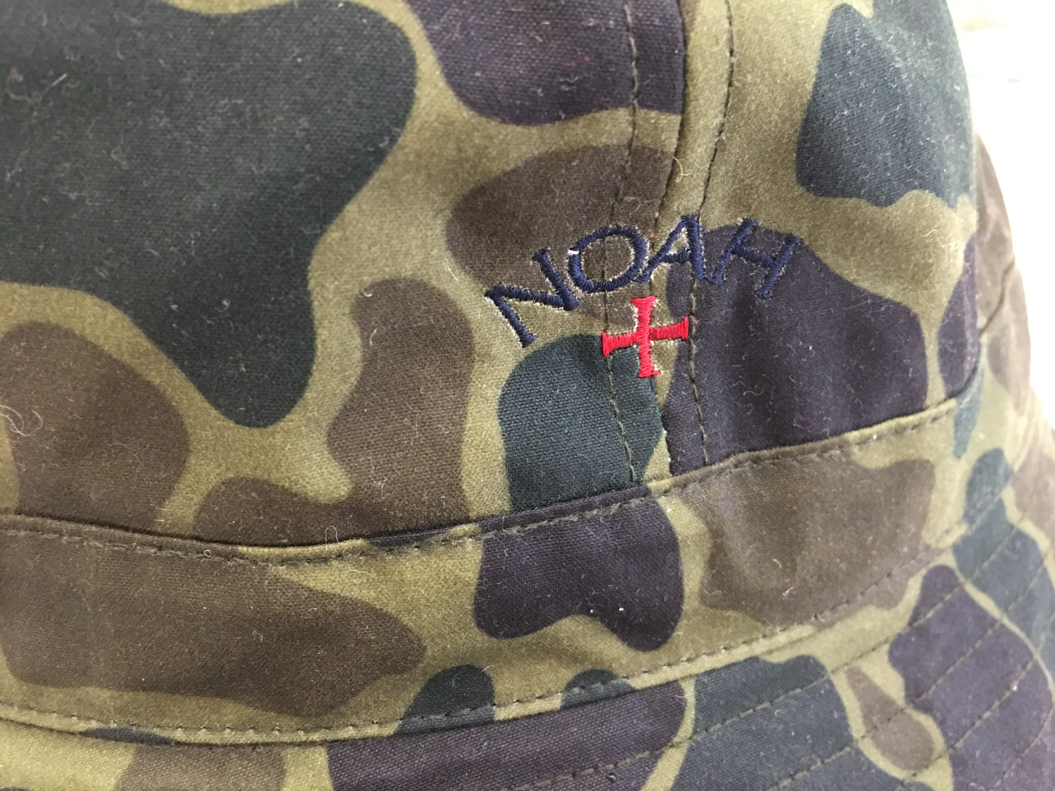Noah Noah x Barbour Waxed Bucket Bell Hat Camo Size L/XL Size ONE SIZE - 3 Thumbnail