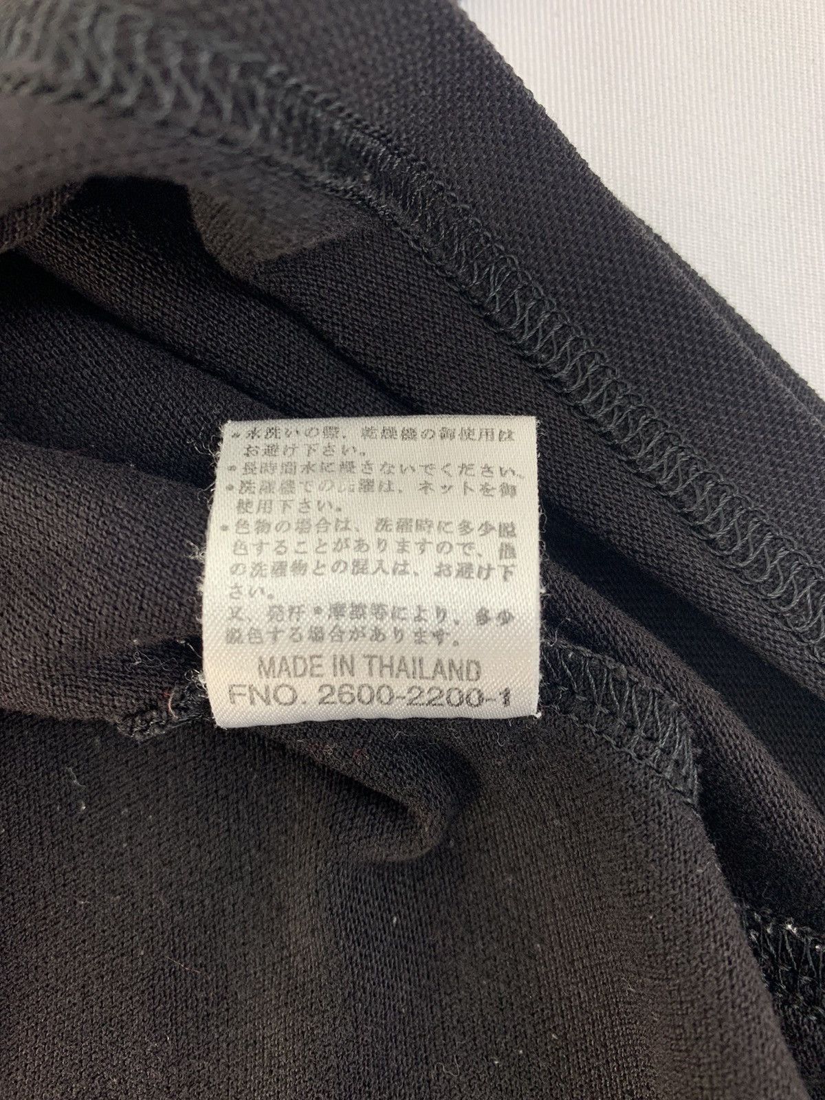 Gianni Valentino 90s Gianni Valentino Italy Single Pocket Longsleeve Polo Tee Size US M / EU 48-50 / 2 - 7 Thumbnail