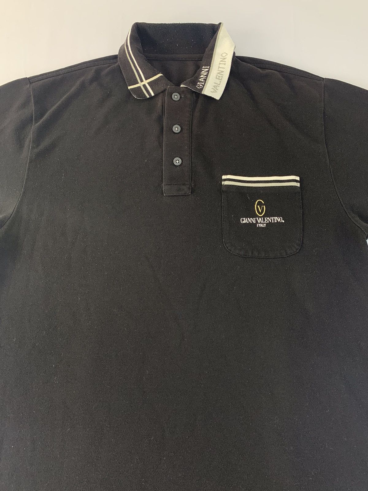 Gianni Valentino 90s Gianni Valentino Italy Single Pocket Longsleeve Polo Tee Size US M / EU 48-50 / 2 - 3 Thumbnail