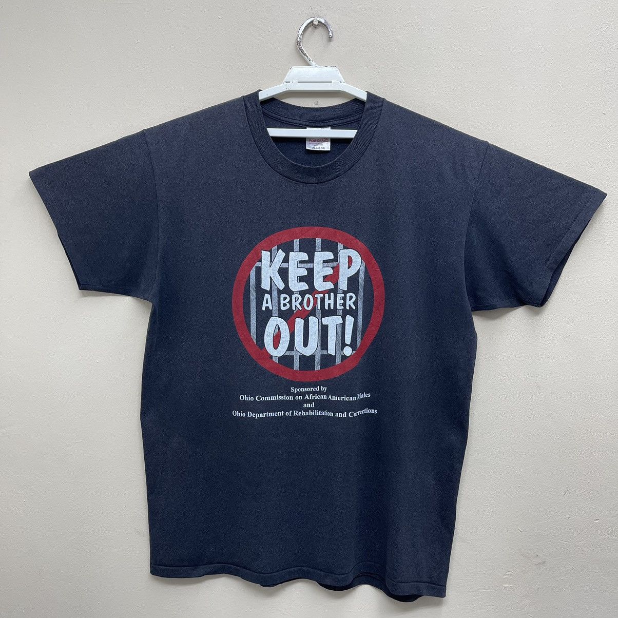 Vintage Vintage 90s T-Shirt Keep A Brother Out! Xlarge Single Stitch Size US XL / EU 56 / 4 - 1 Thumbnail
