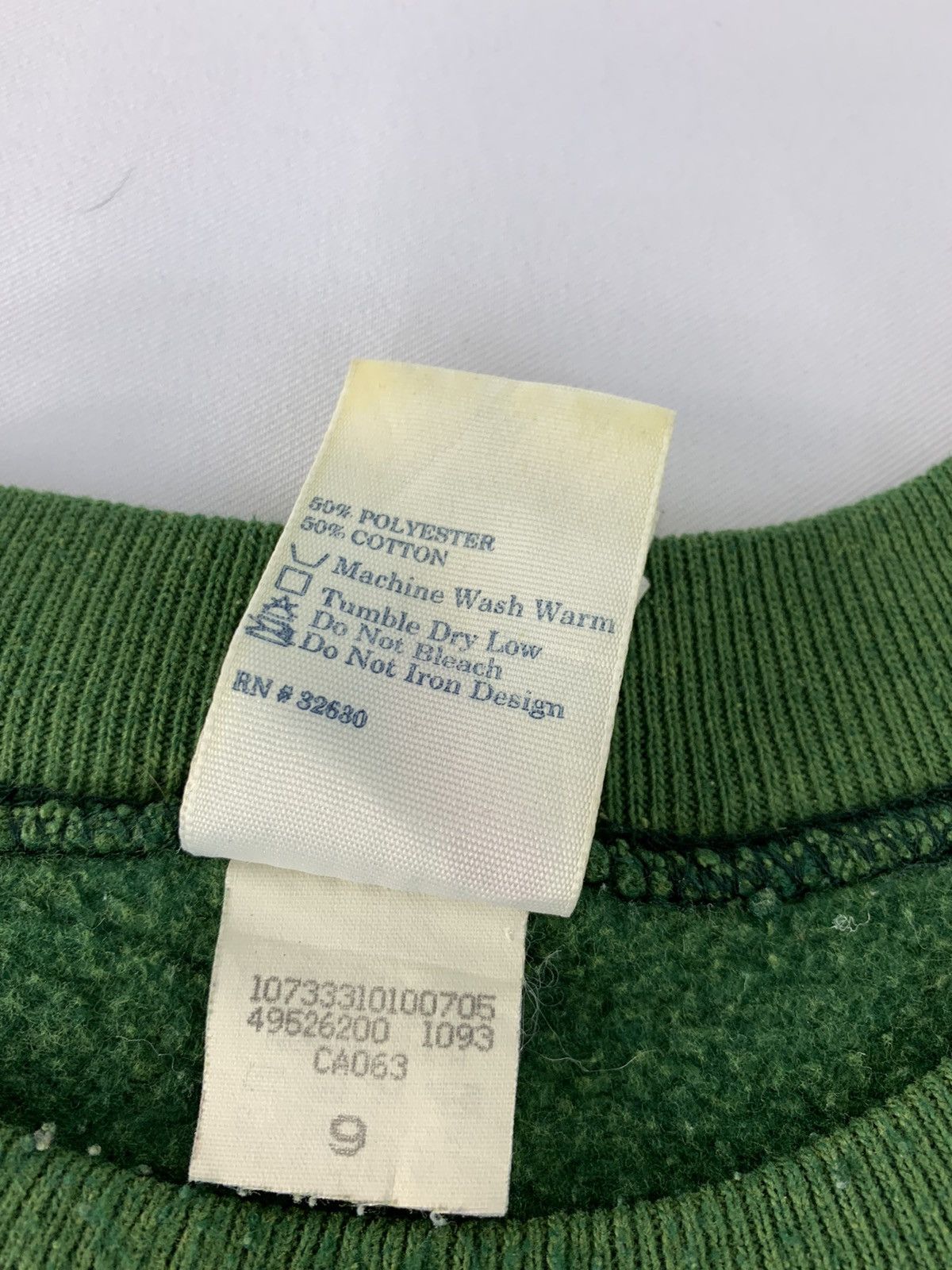 Disney 90s Warner Bros California Bugs Bunny Artex USA Sweatshirt Size US L / EU 52-54 / 3 - 5 Thumbnail