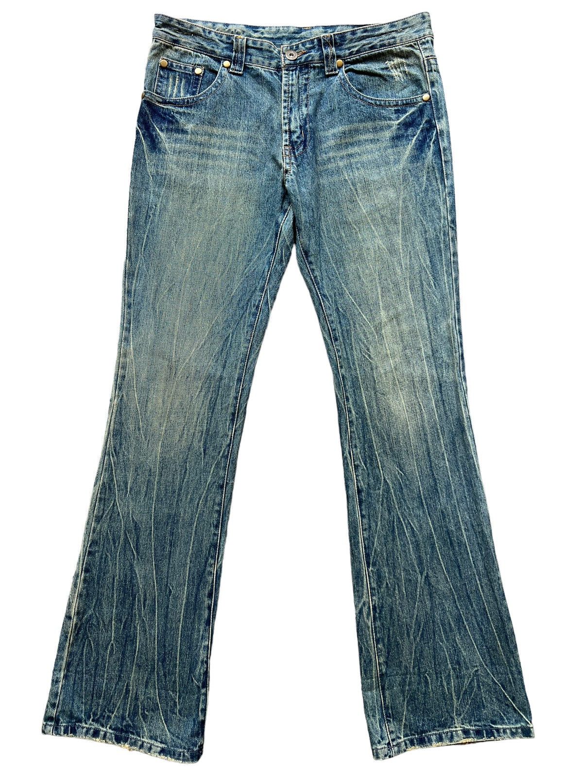 Japanese Brand Japanese Brand Distressed Faded Rusted Flare Jeans 34x35 Size US 34 / EU 50 - 2 Thumbnail