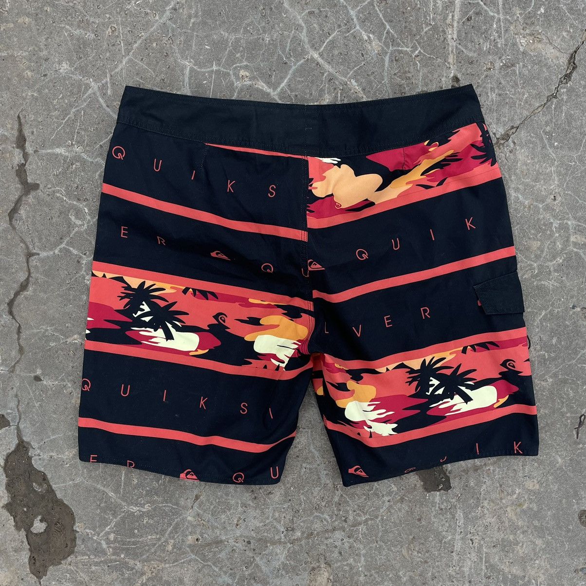 Quiksilver Luxury Quiksilver Shorts Swimwear Size L-XL New Size US 38 / EU 54 - 2 Thumbnail