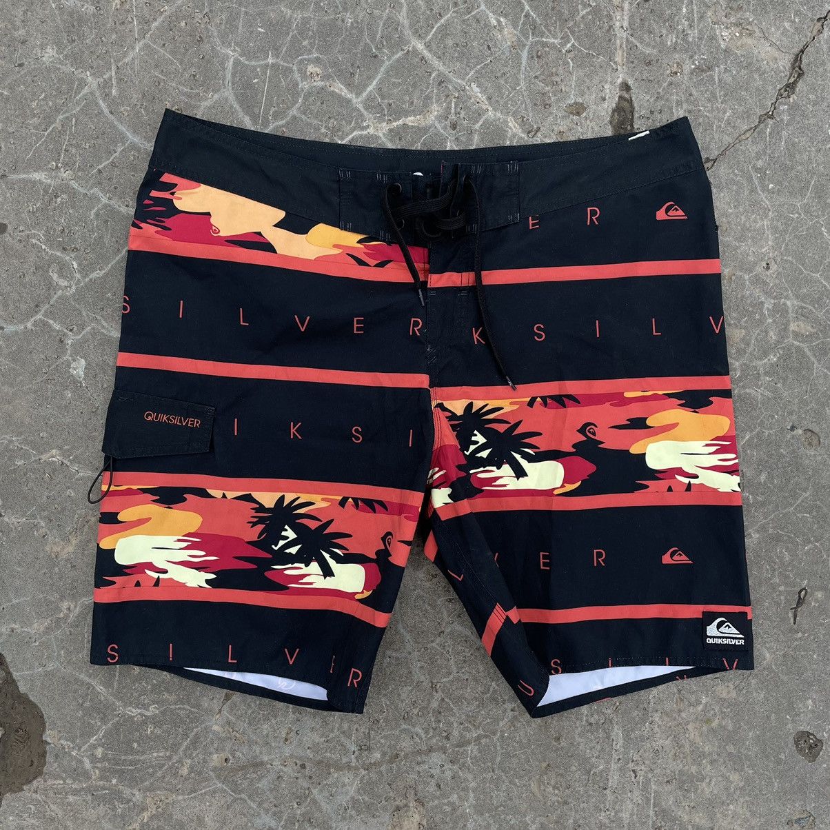 Quiksilver Luxury Quiksilver Shorts Swimwear Size L-XL New Size US 38 / EU 54 - 1 Thumbnail