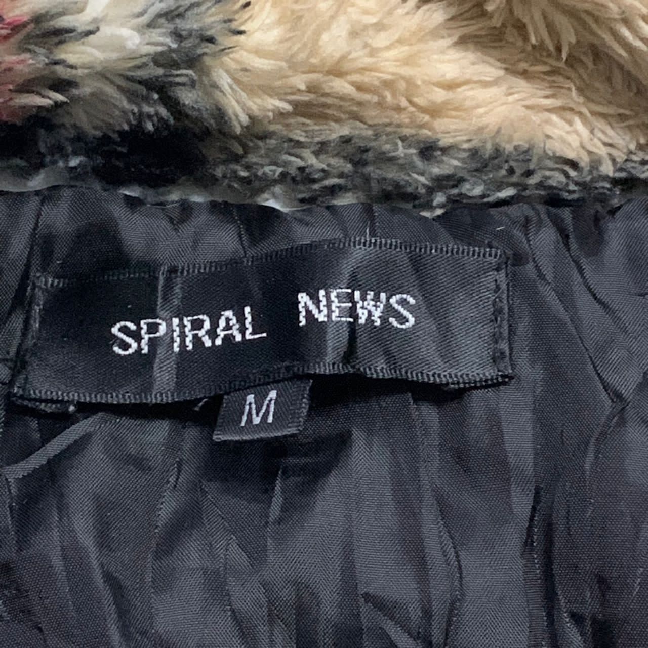 Japanese Brand Spiral News fleece jacket Size US M / EU 48-50 / 2 - 9 Thumbnail