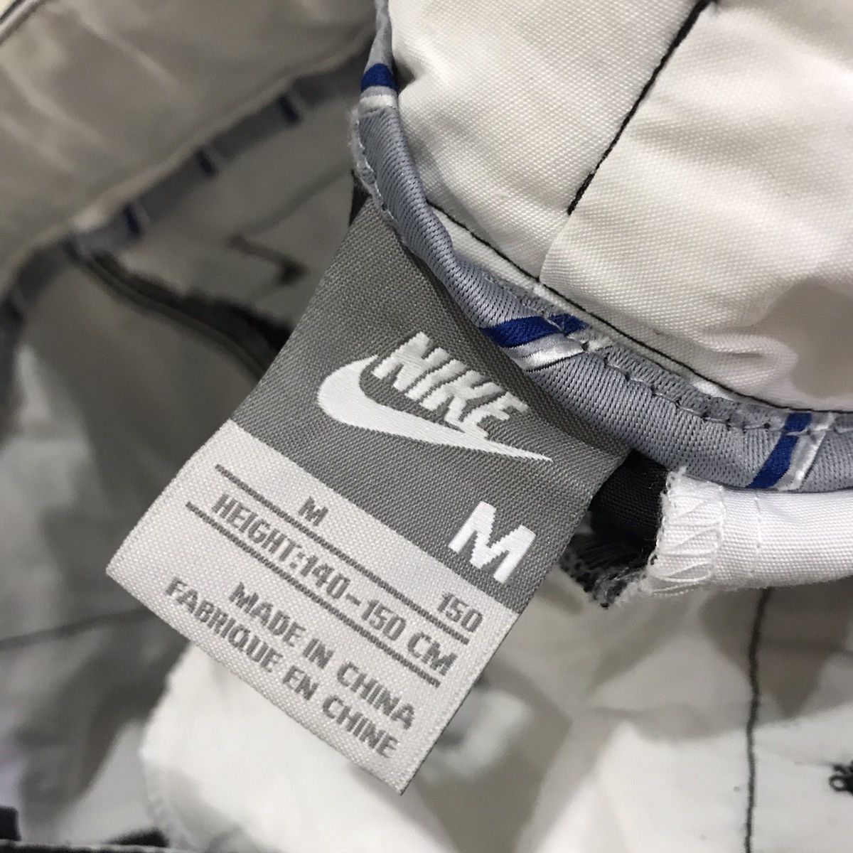 Nike Nike Cargo Short Pants Size US 27 - 5 Thumbnail