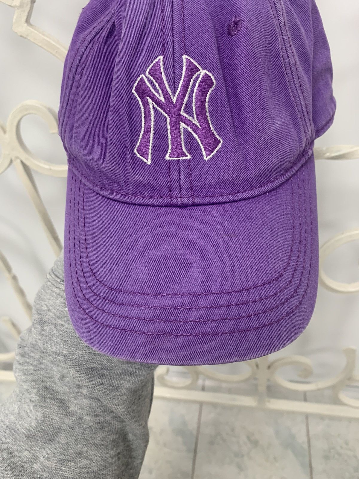 New York Yankees Vintage Faded New Era Yankees Cap Size ONE SIZE - 5 Thumbnail