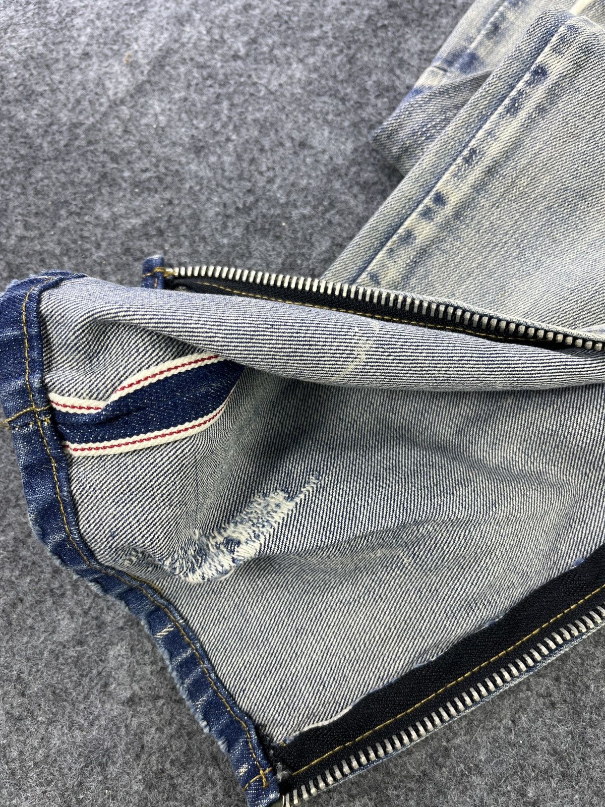 Japanese Brand × Vintage Fear Of God Selvedge Edge Jeans Distressed Denim - J862 Size US 32 / EU 48 - 17 Thumbnail