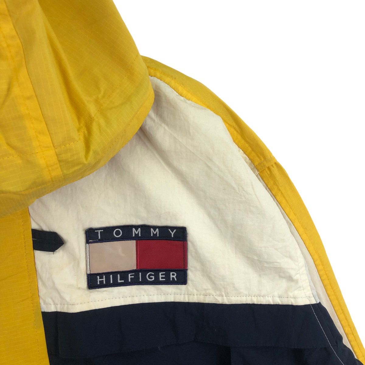 Tommy Hilfiger Vintage TOMMY HILFIGER Sailing Gear Jacket Outdoor Style Size US L / EU 52-54 / 3 - 3 Thumbnail