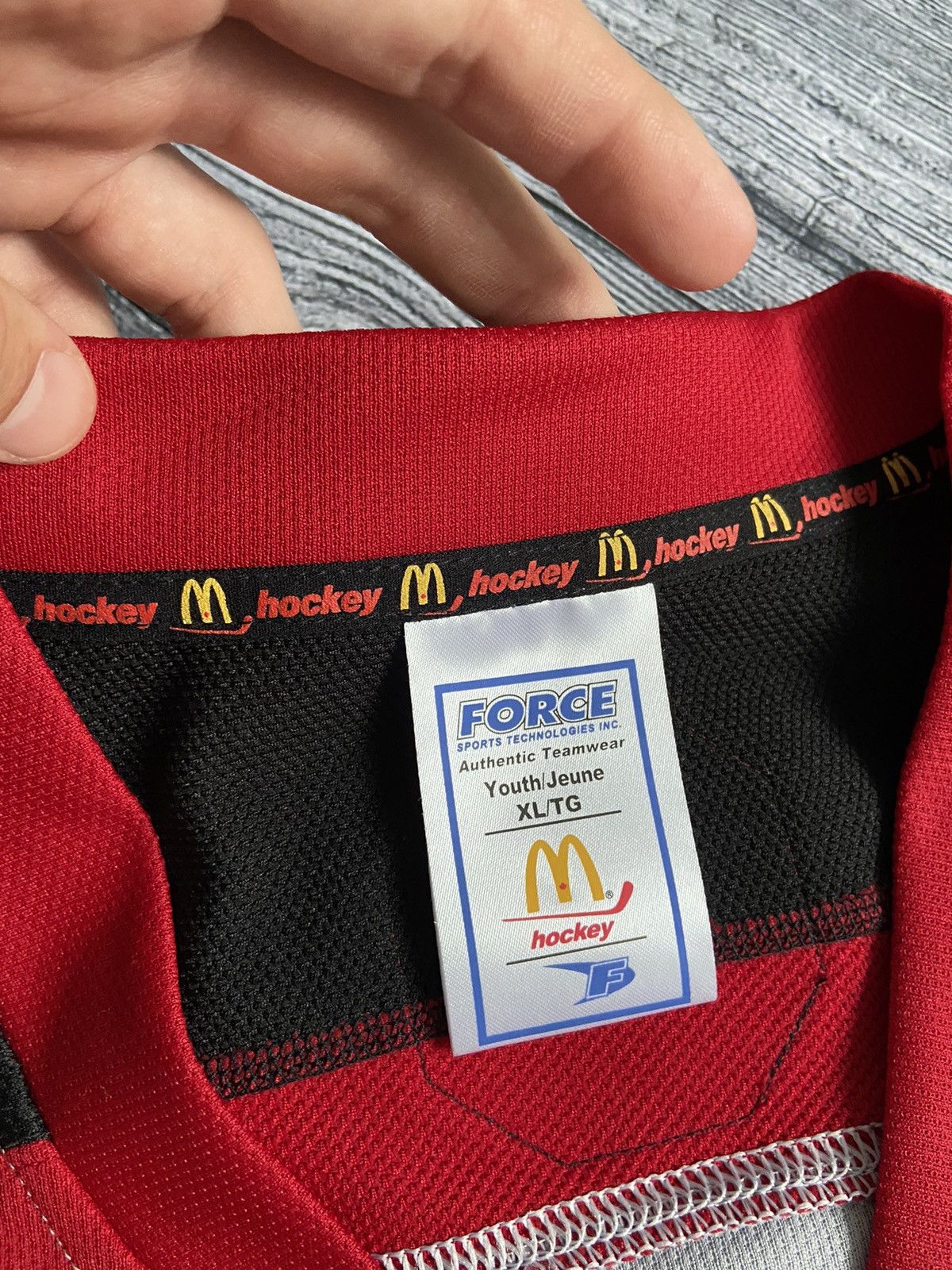 Other McDonalds Atom Hockey Jersey Size US S / EU 44-46 / 1 - 5 Thumbnail