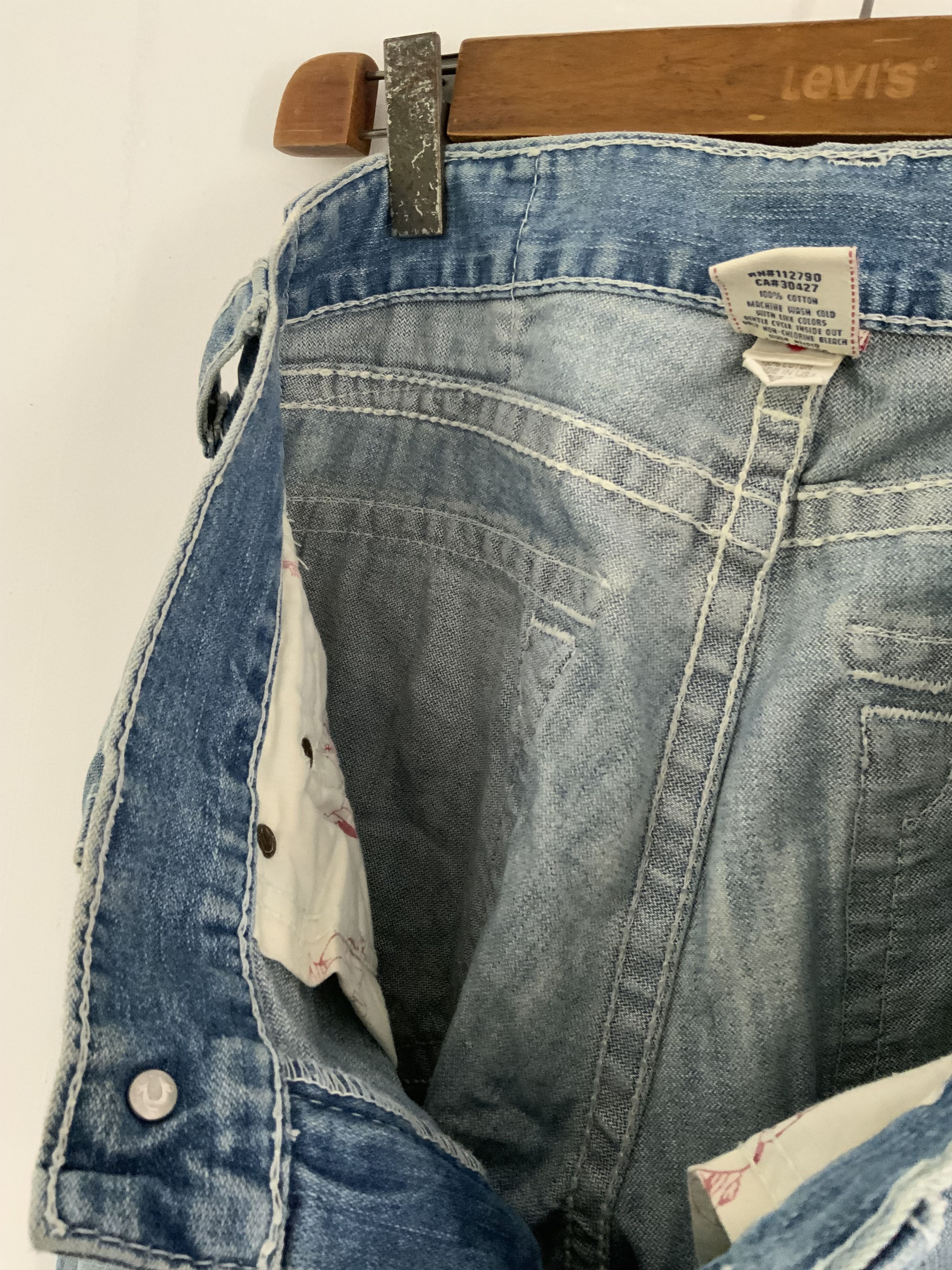 True Religion Vintage True Religion Distressed Denim Size US 33 - 13 Thumbnail
