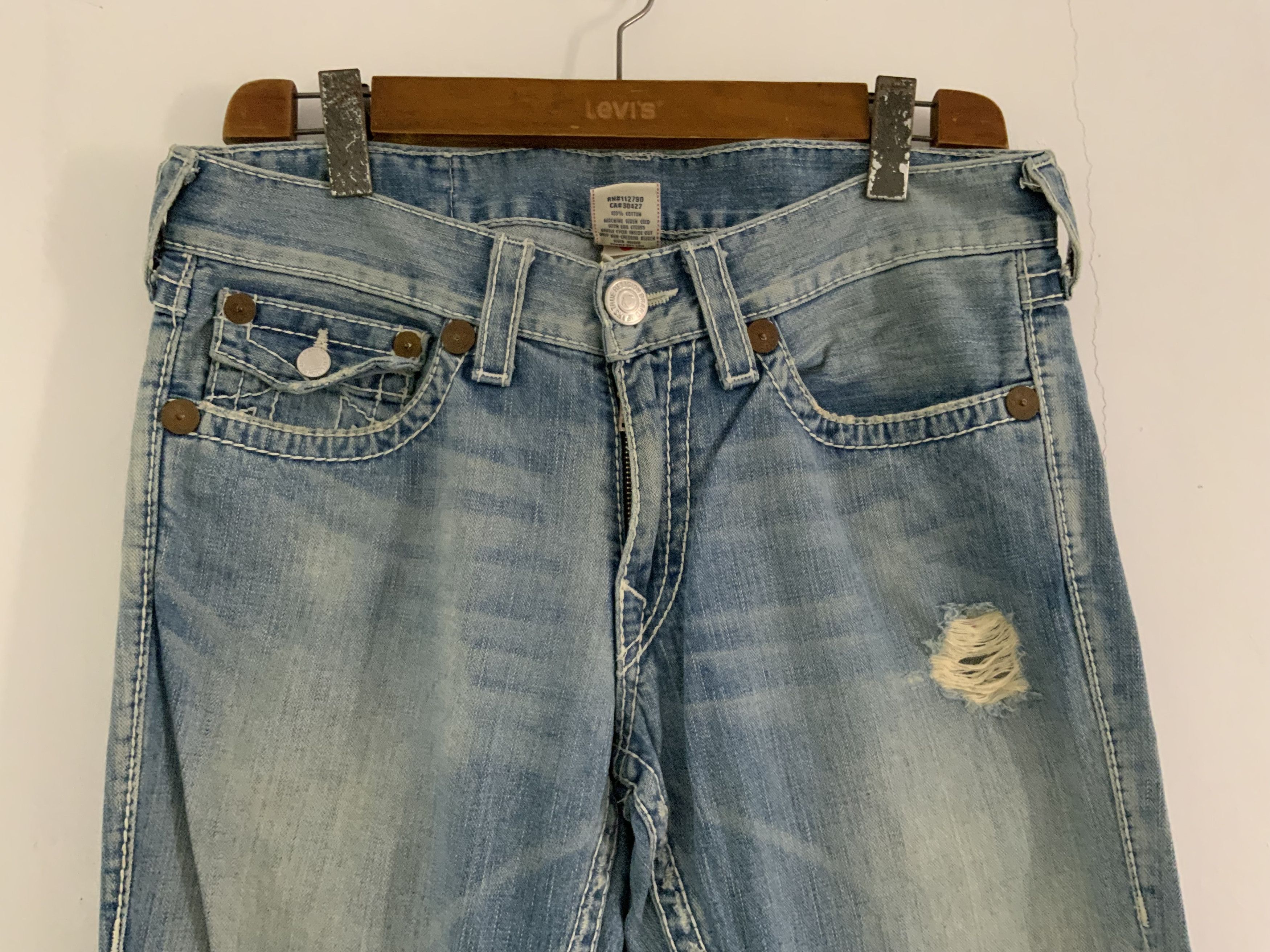True Religion Vintage True Religion Distressed Denim Size US 33 - 3 Thumbnail
