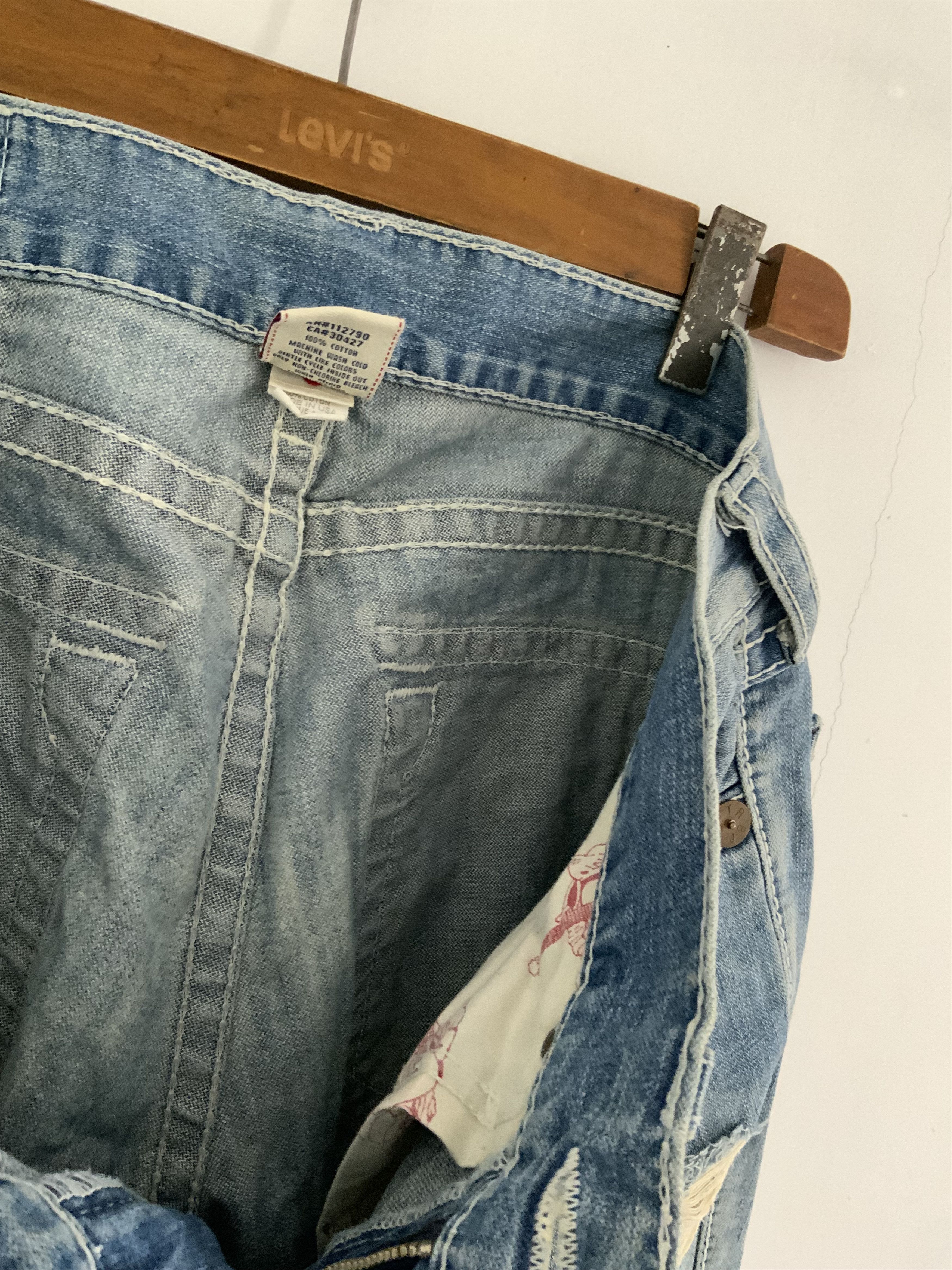 True Religion Vintage True Religion Distressed Denim Size US 33 - 14 Thumbnail