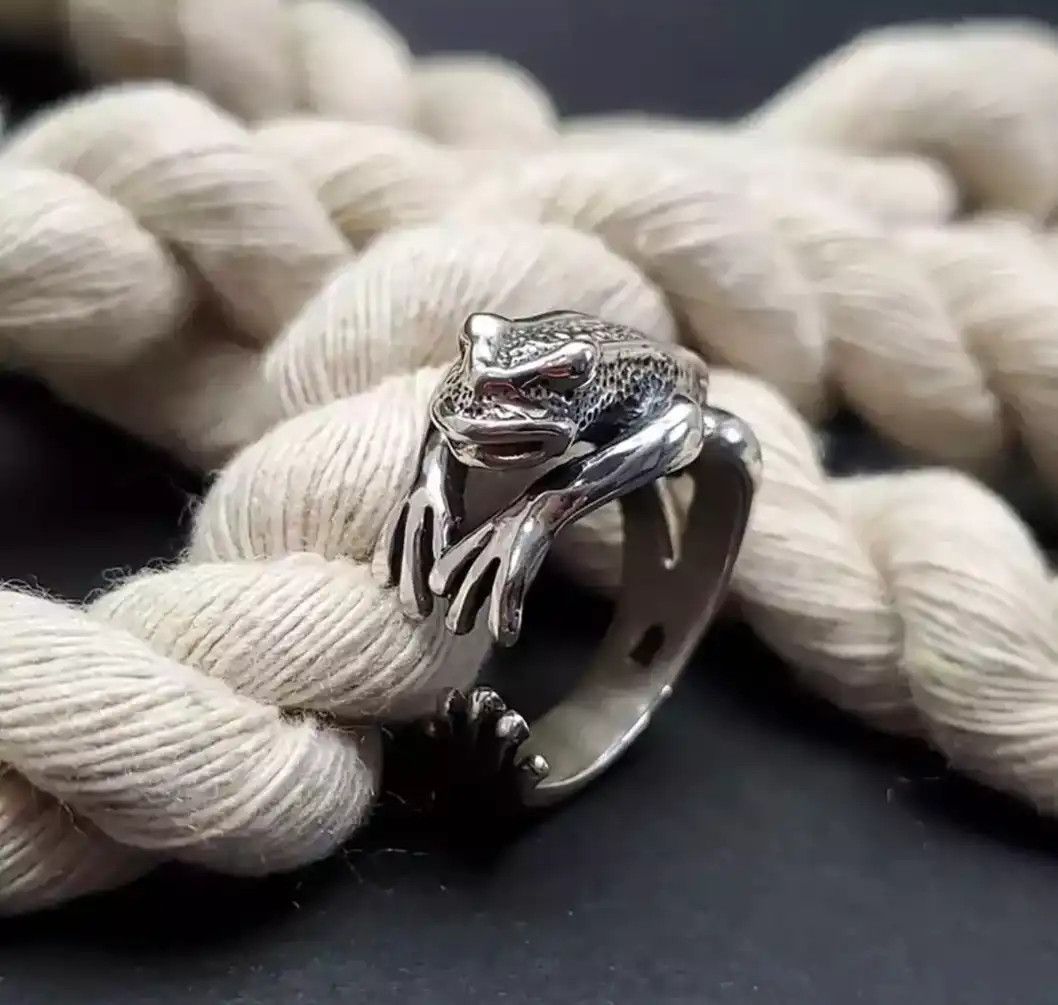 Jewelry Frog Ring Wavy Hippie Peace Jewelry Love Animals Size ONE SIZE - 2 Thumbnail