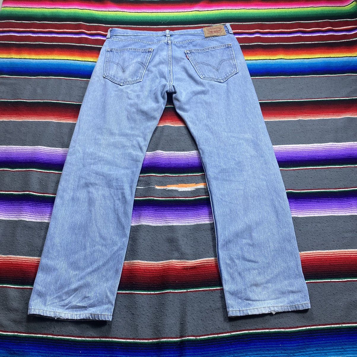 Levi's Vintage Levi’s 505 Light Washed Distressed Denim Size US 36 / EU 52 - 10 Thumbnail