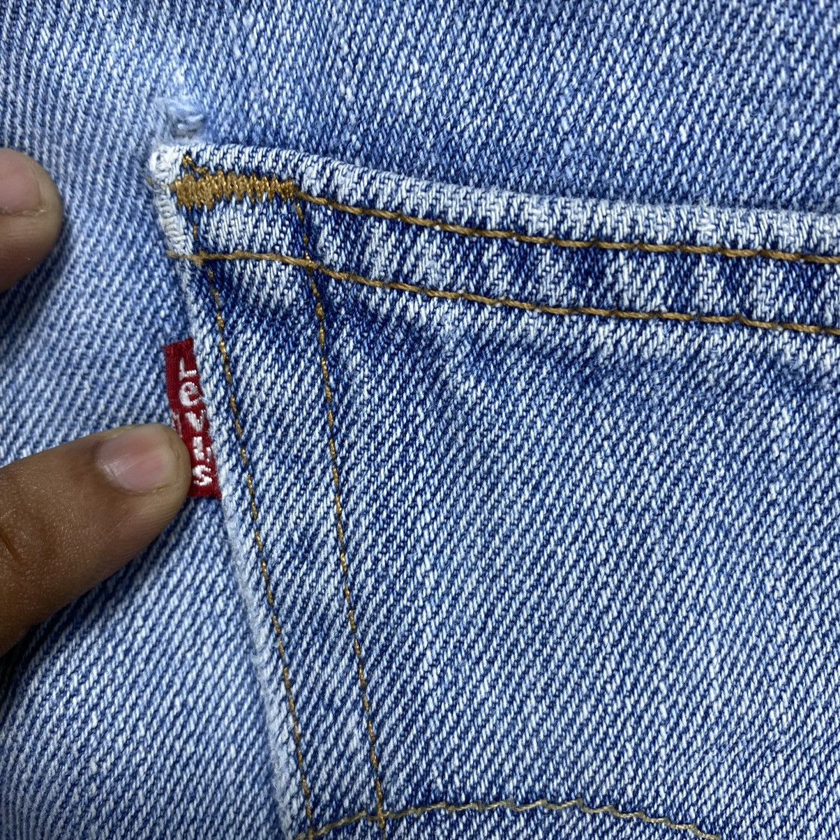 Levi's Vintage Levi’s 505 Light Washed Distressed Denim Size US 36 / EU 52 - 12 Thumbnail