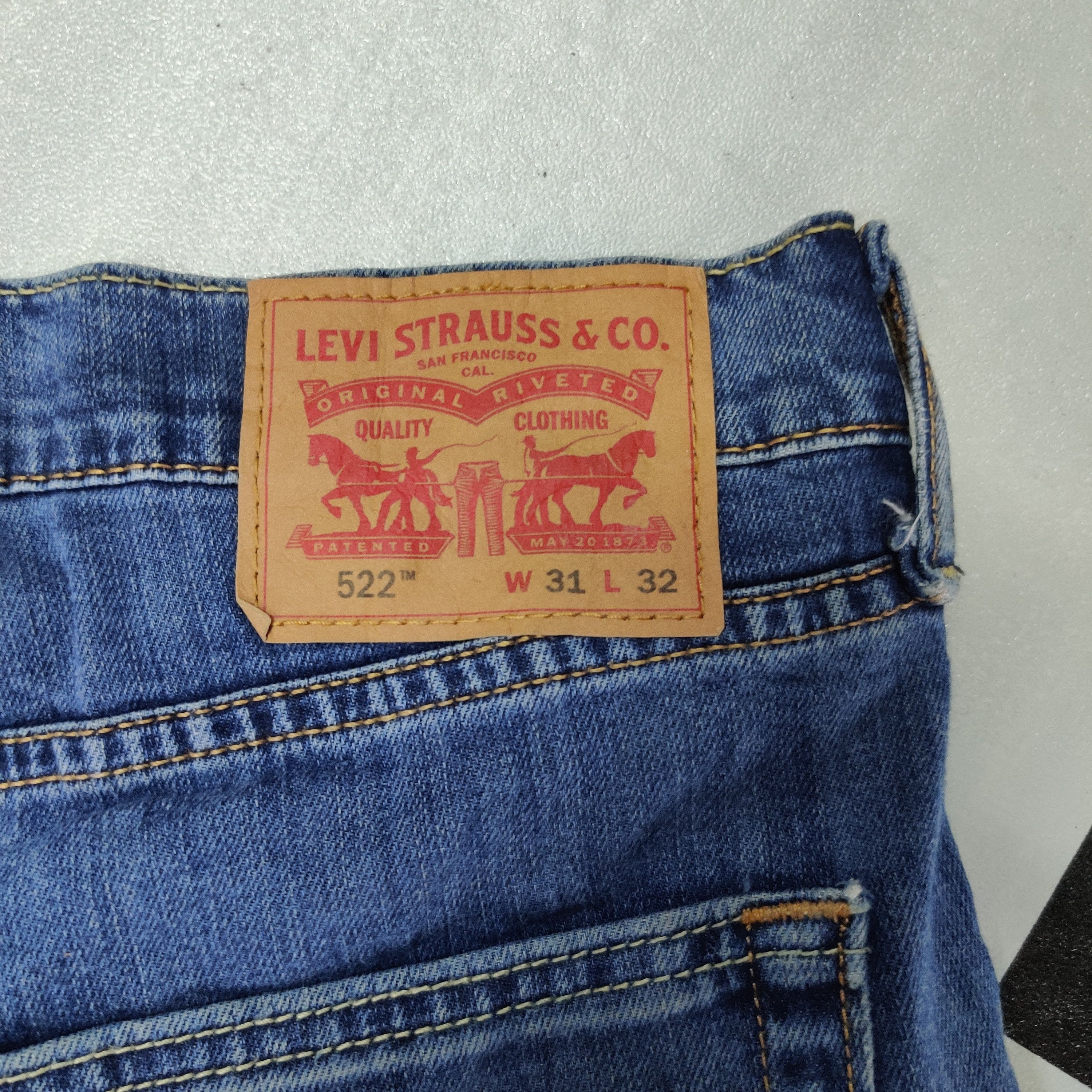 Levi's Blue Wash Levis 522 Jeans Size US 34 / EU 50 - 5 Thumbnail