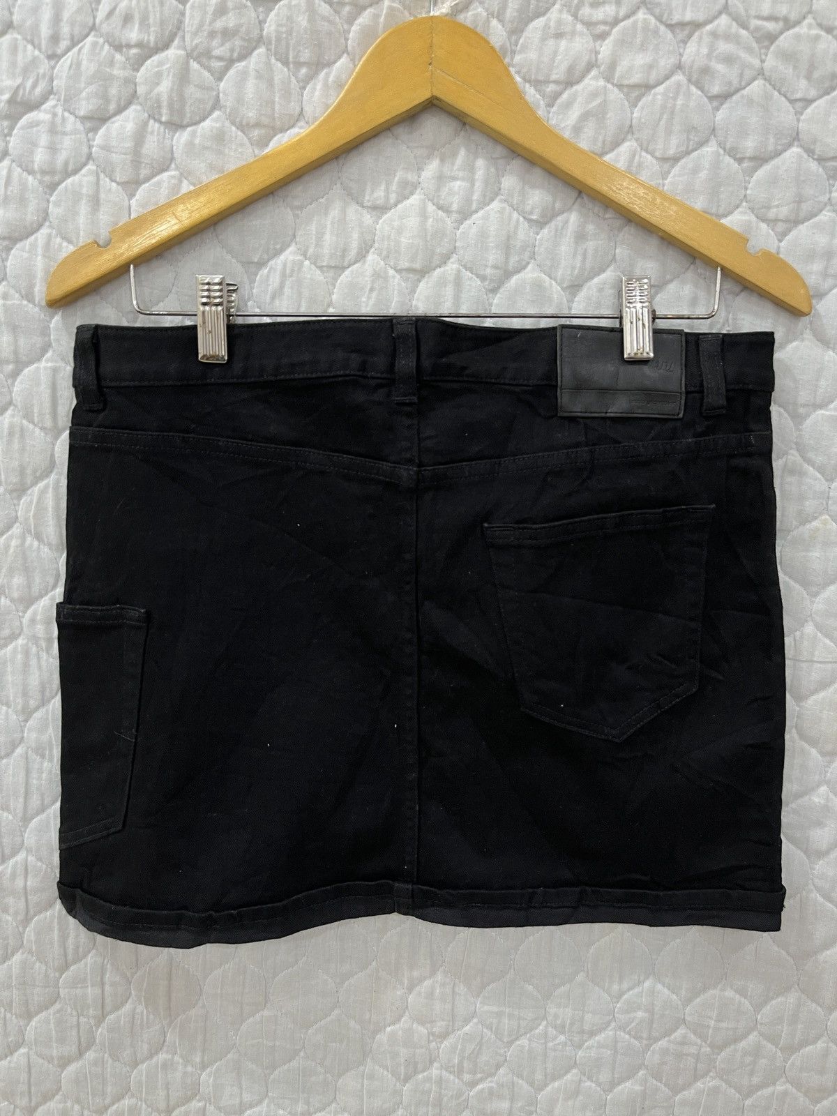 Undercover (Pppp). UNDERCOVER X UNIQLO SKIRTS Size 32" / US 10 / IT 46 - 4 Thumbnail