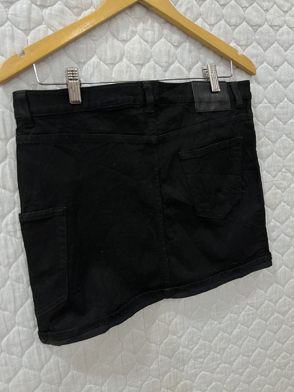 Undercover (Pppp). UNDERCOVER X UNIQLO SKIRTS Size 32" / US 10 / IT 46 - 6 Thumbnail
