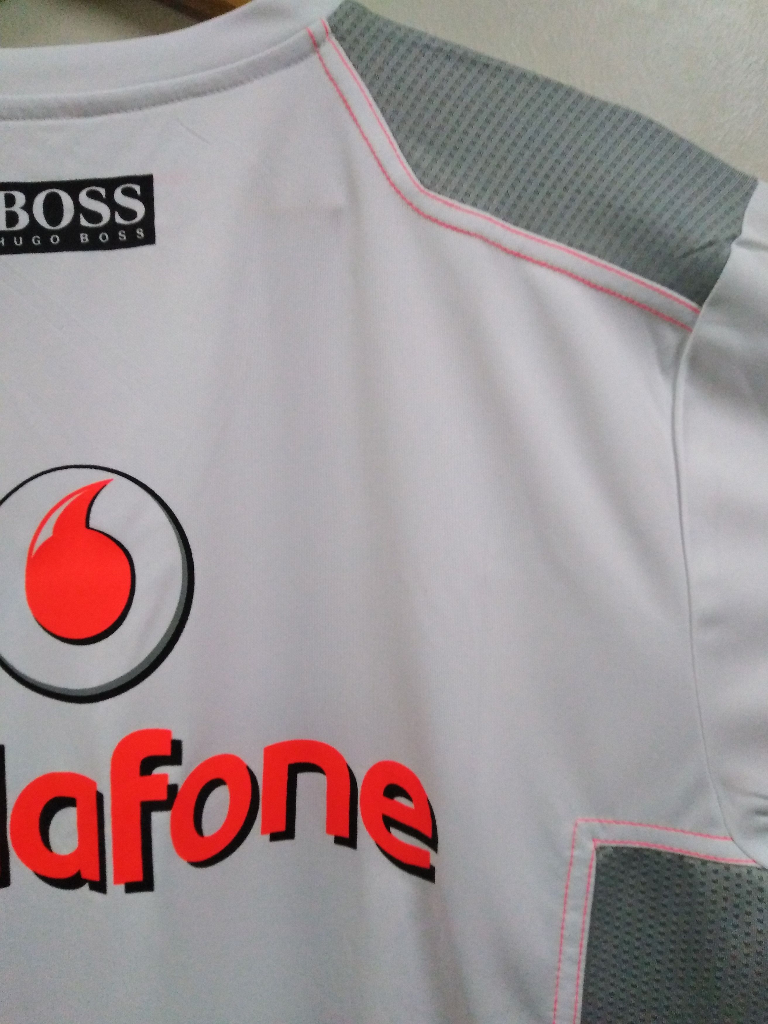 Formula 1 Vintage Jenson Button Vodafone McLaren Mercedes F1 T Shirt Size US M / EU 48-50 / 2 - 10 Thumbnail