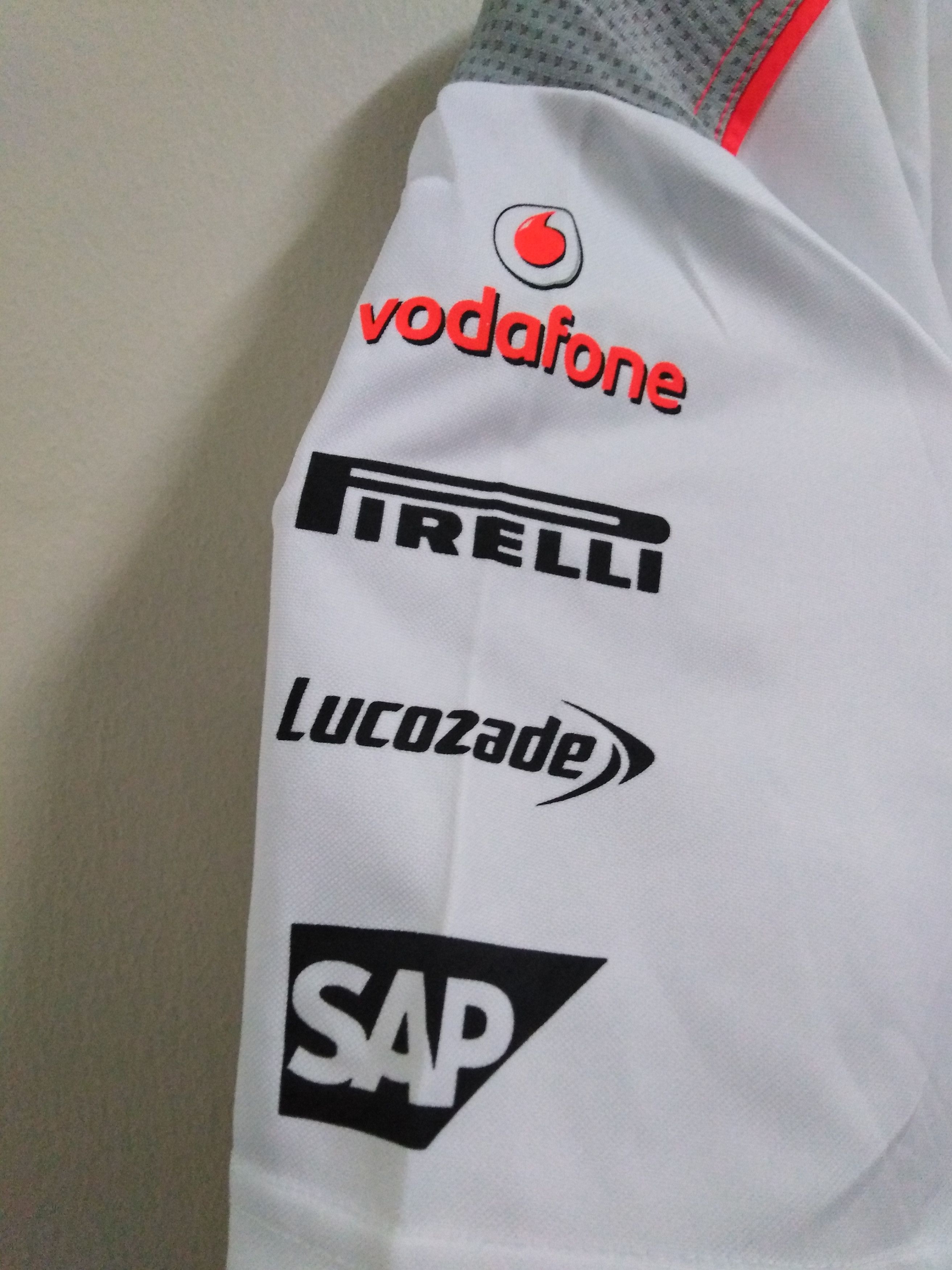 Formula 1 Vintage Jenson Button Vodafone McLaren Mercedes F1 T Shirt Size US M / EU 48-50 / 2 - 7 Thumbnail