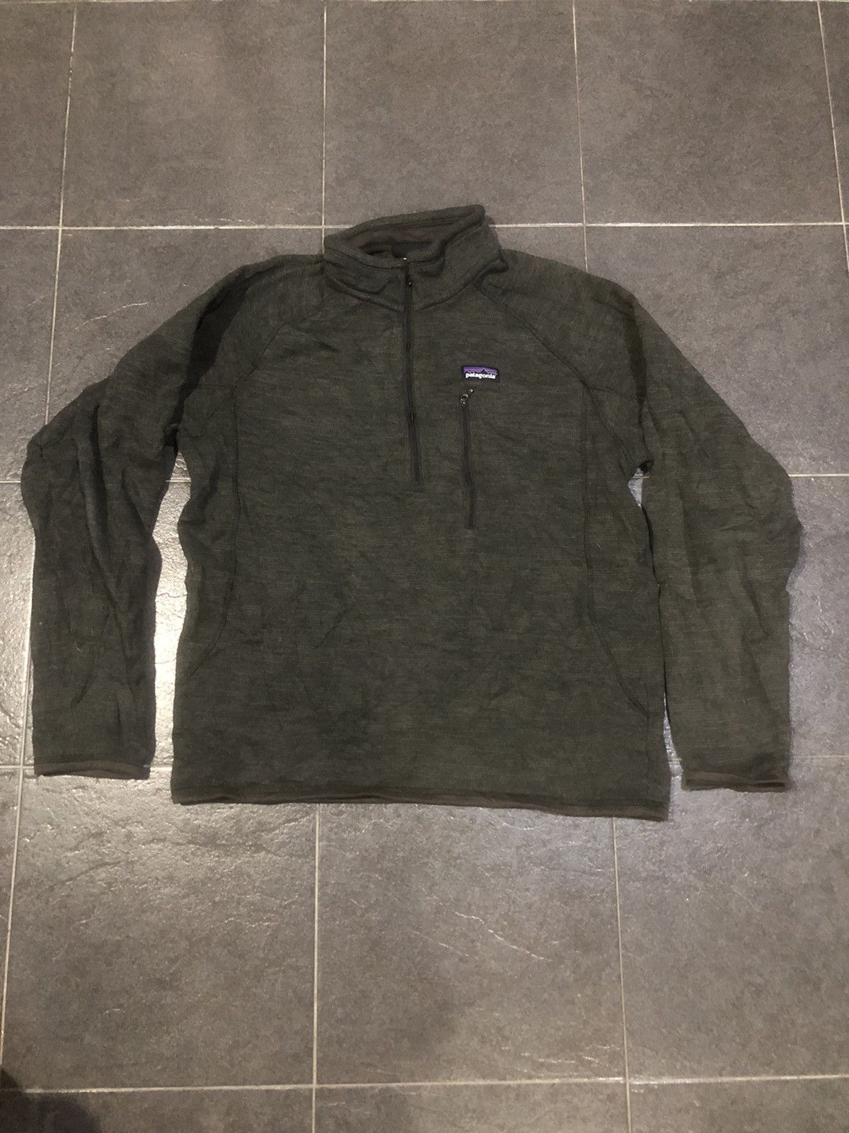 image of Steal Patagonia Fleece Half Zip Pull Over Sweatshirt in Grey, Men's (Size Small)