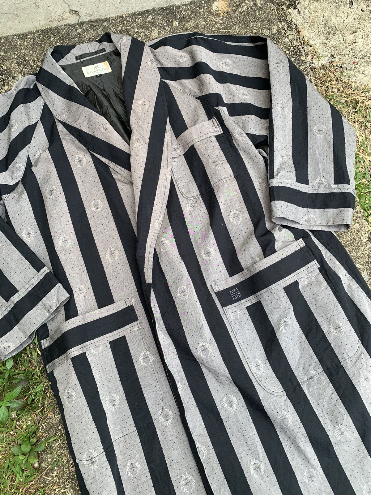 Givenchy 🔥steals🔥 Givenchy barstripe robe pyjamas full print Size US M / EU 48-50 / 2 - 2 Thumbnail