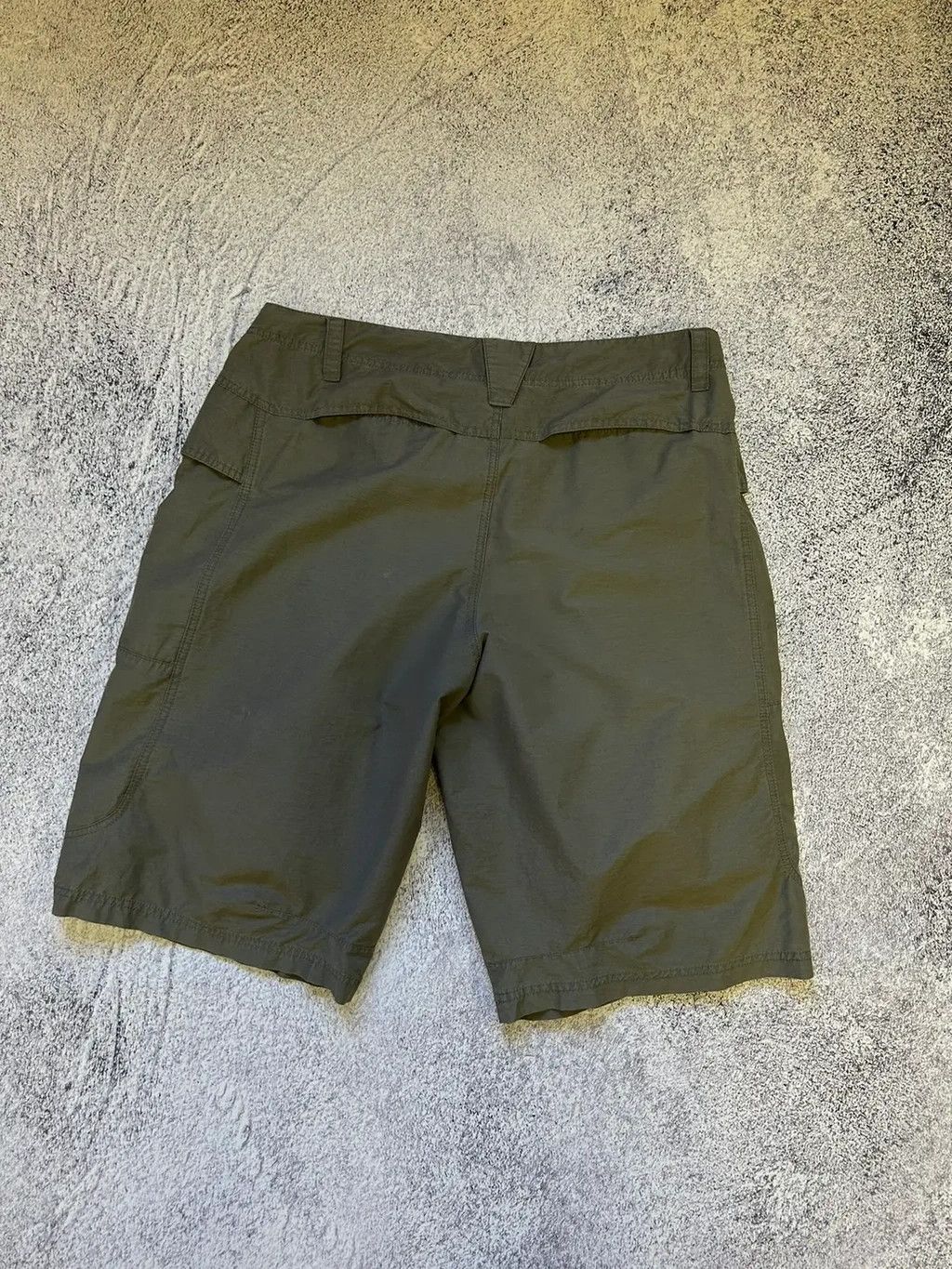 Nike × Vintage Mens Vintage Nike Cargo shorts streetwear y2k rare drill acg Size US 36 / EU 52 - 7 Thumbnail