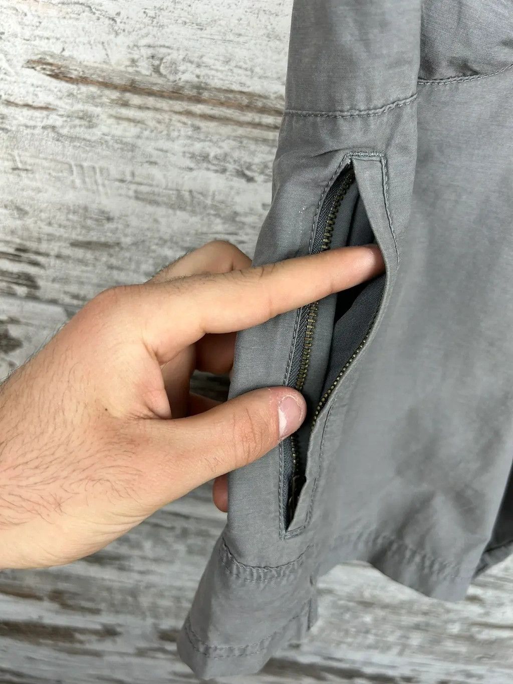 Nike × Vintage Mens Vintage Nike Cargo shorts streetwear y2k rare drill acg Size US 36 / EU 52 - 6 Thumbnail