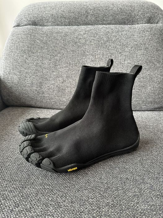 Balenciaga vibram discount toe shoes