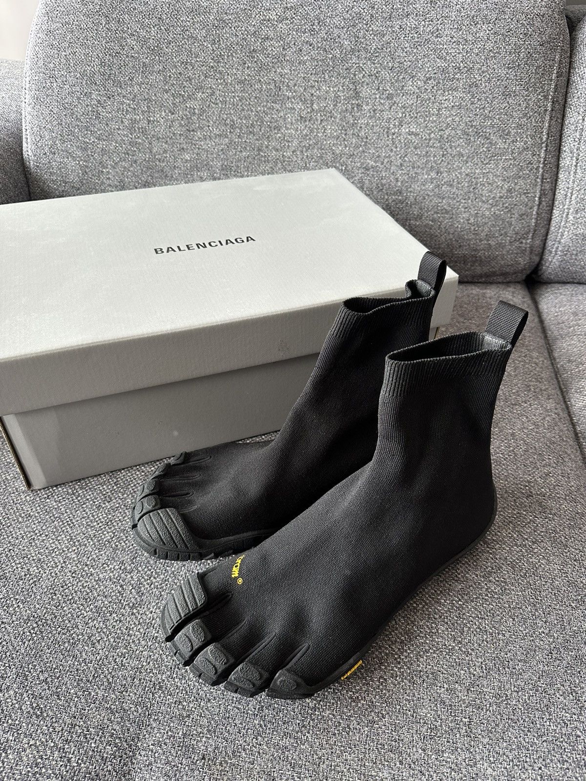 Barefoot Shoes Balenciaga Toe Low Top Sneaker Balenciaga Vibram