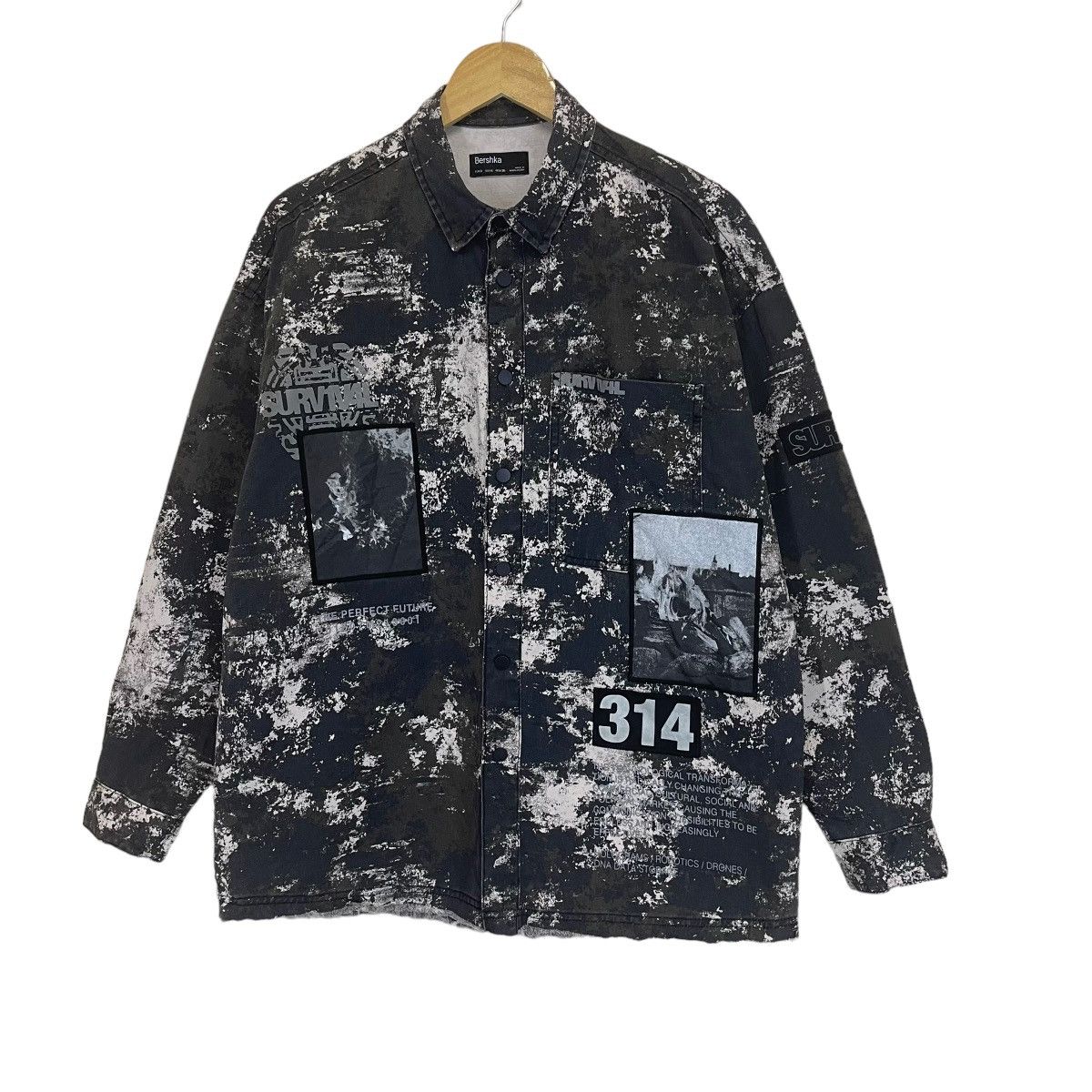 Bershka Rare🔥 Bershka Survival Padded Jacket Size US M / EU 48-50 / 2 - 3 Thumbnail