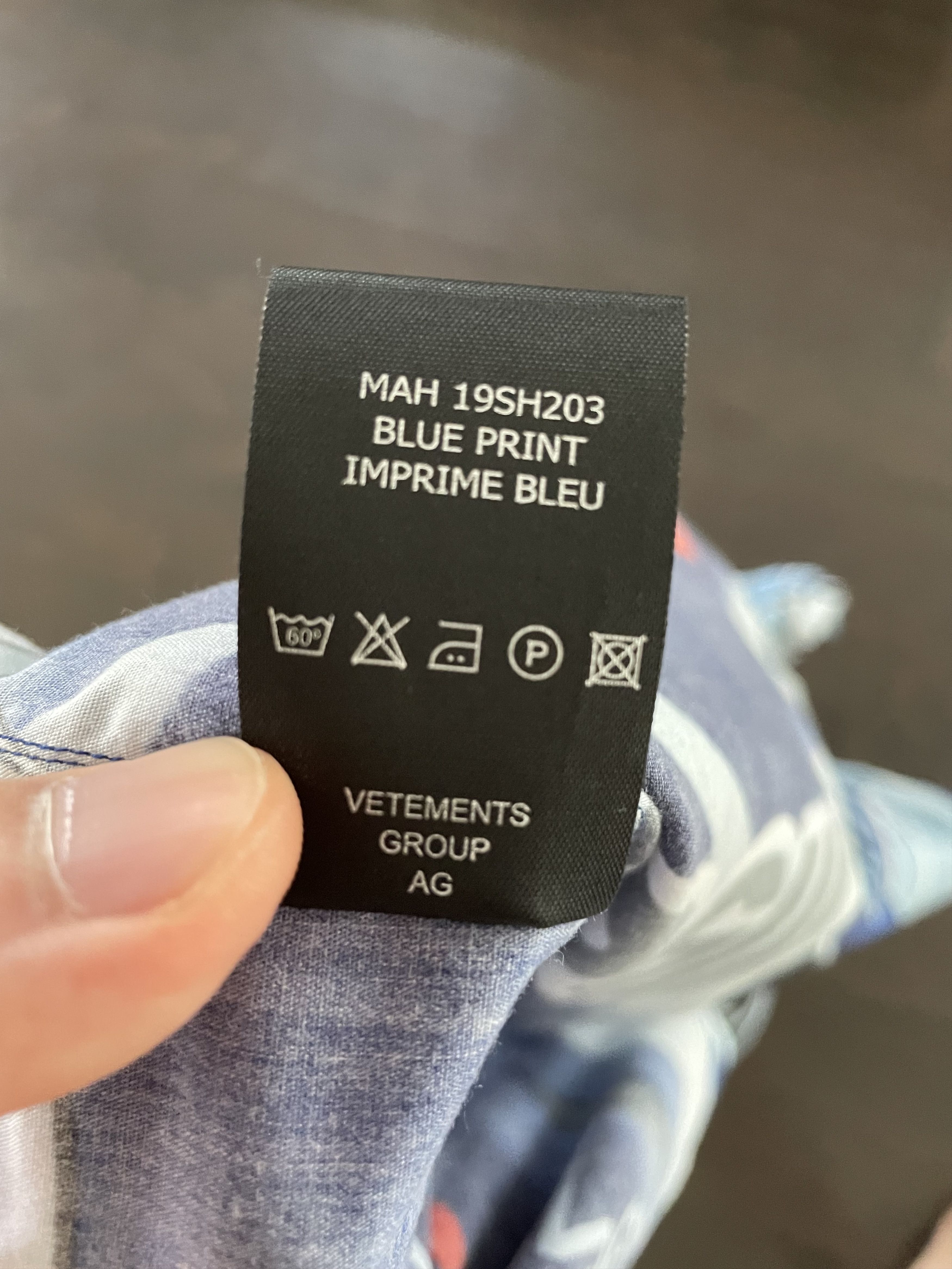 Vetements Anime Short Sleeve Button Shirt Size US L / EU 52-54 / 3 - 5 Thumbnail