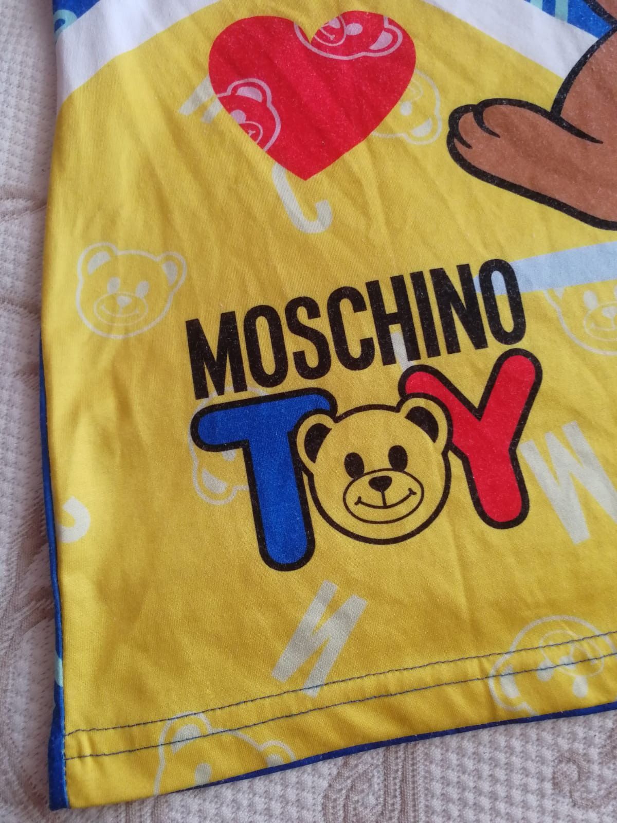 Other Moschino toy tshirt Size US M / EU 48-50 / 2 - 12 Thumbnail