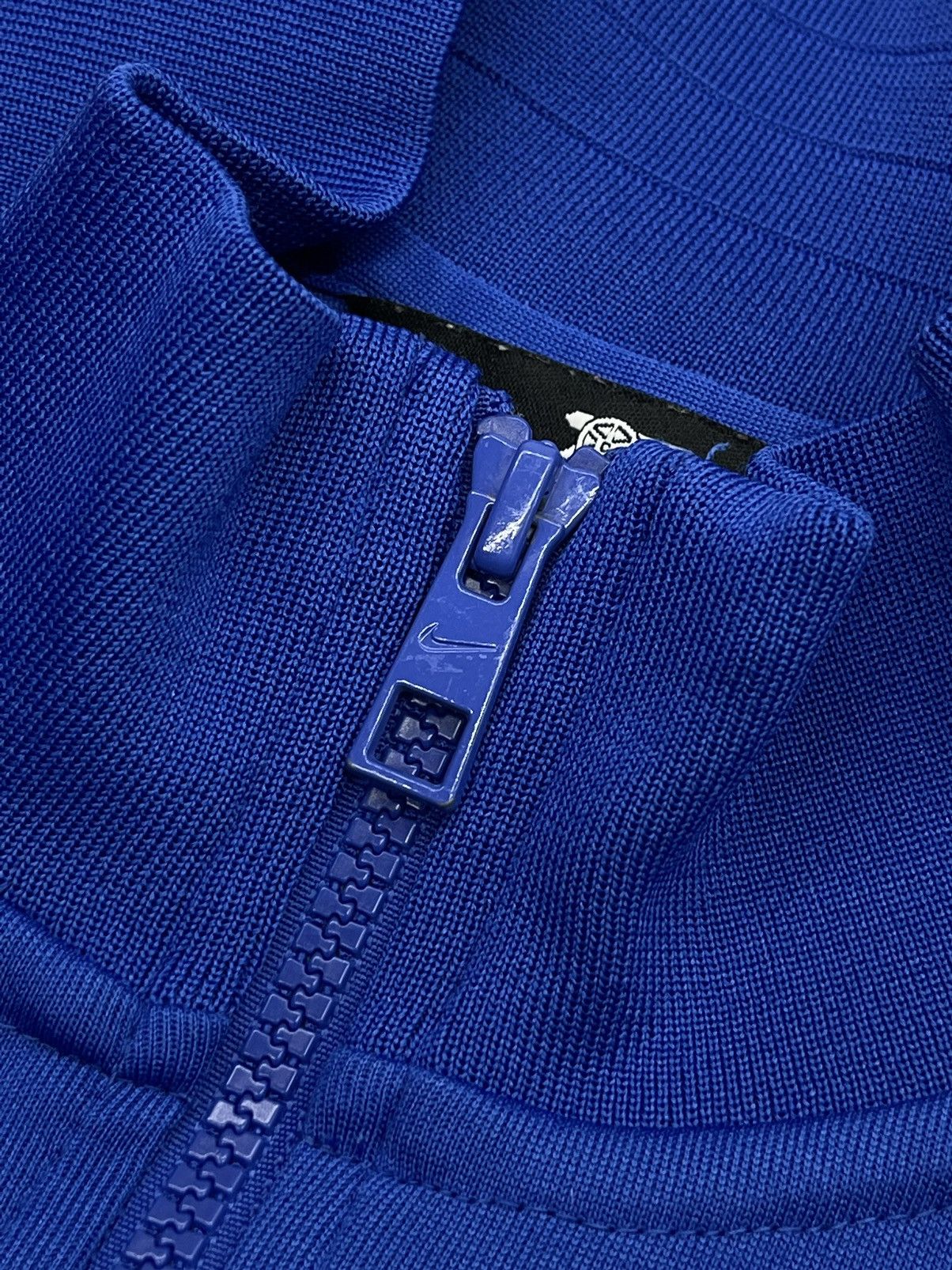 Nike Vintage Nike Arsenal Track Jacket Jersey Football Y2K Drill Size US S / EU 44-46 / 1 - 10 Thumbnail