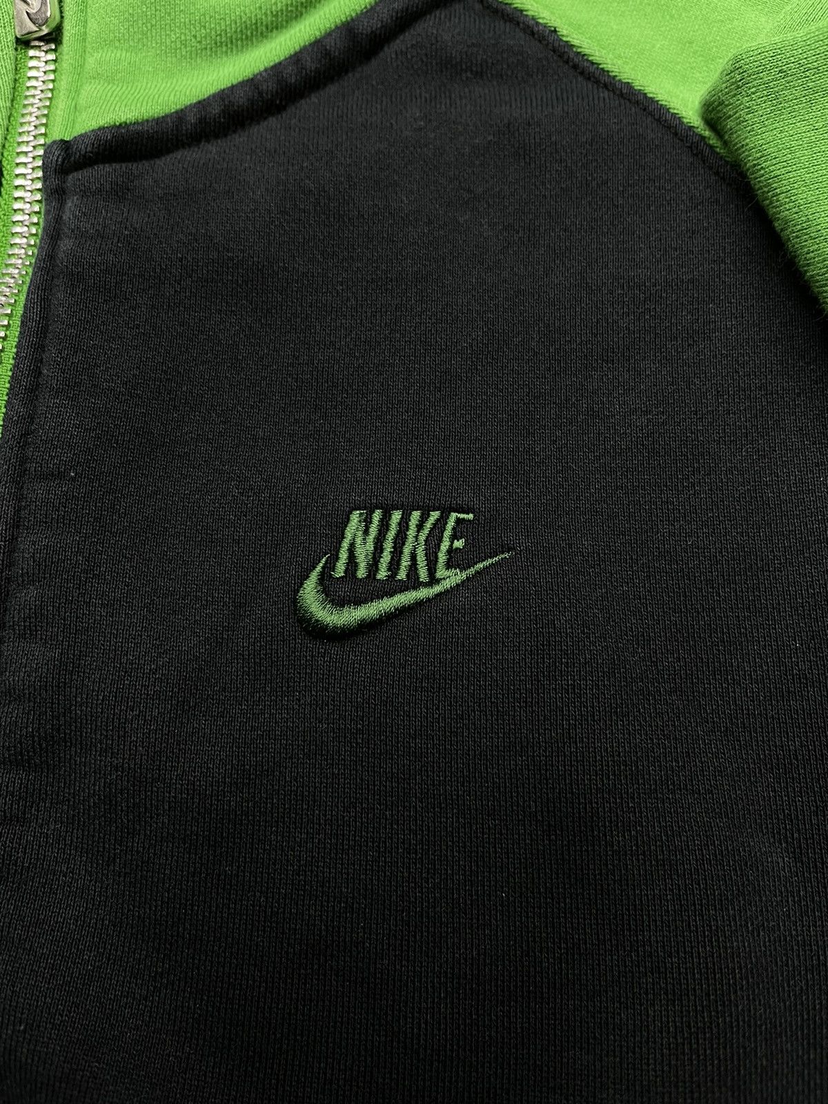 Nike Vintage Nike AW77 Sportswear Hoodie Drill size m-l Size US L / EU 52-54 / 3 - 4 Thumbnail
